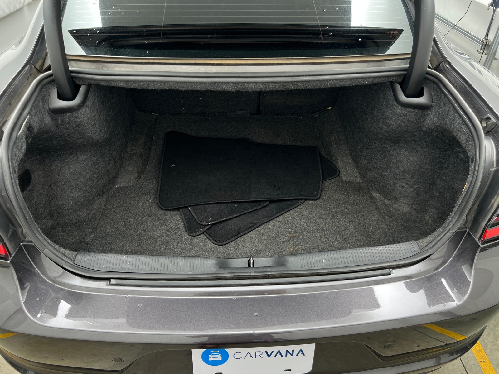 Thumbnail: 2019 Dodge Charger - 6