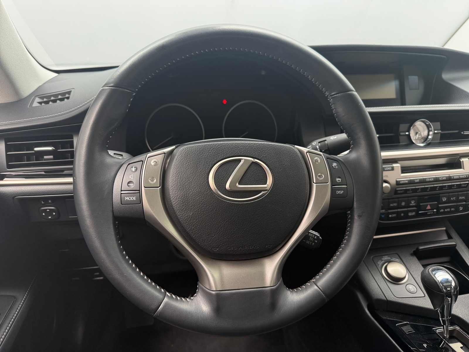 Thumbnail: 2014 Lexus ES - 4