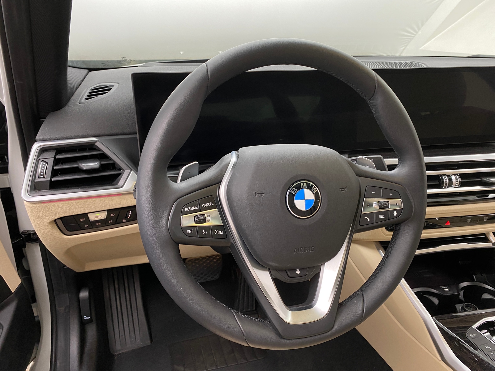 Thumbnail: 2023 BMW 3 Series - 4