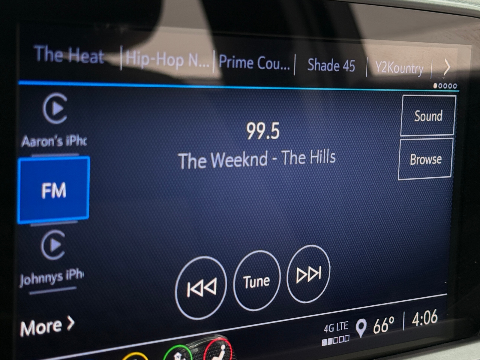 Thumbnail: 2022 Chevrolet Blazer - 4