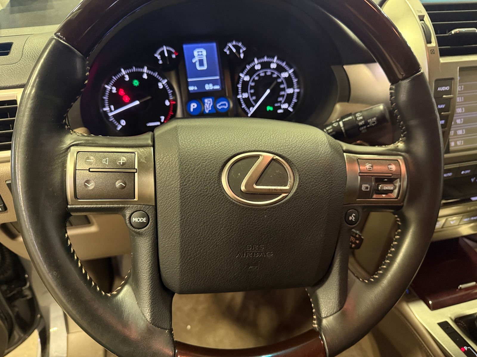 Thumbnail: 2019 Lexus GX - 4
