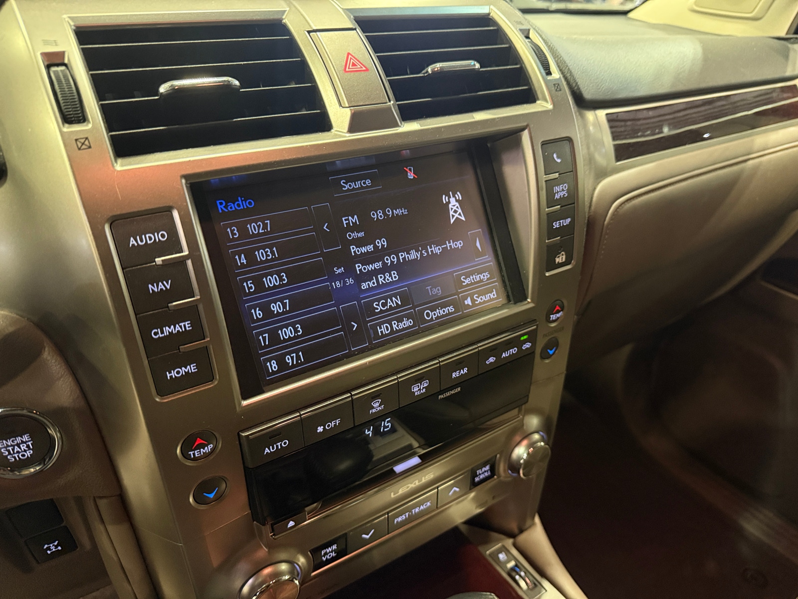 Thumbnail: 2019 Lexus GX - 3