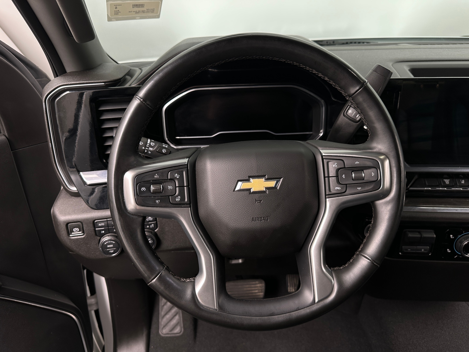 Thumbnail: 2024 Chevrolet Silverado 2500 - 4