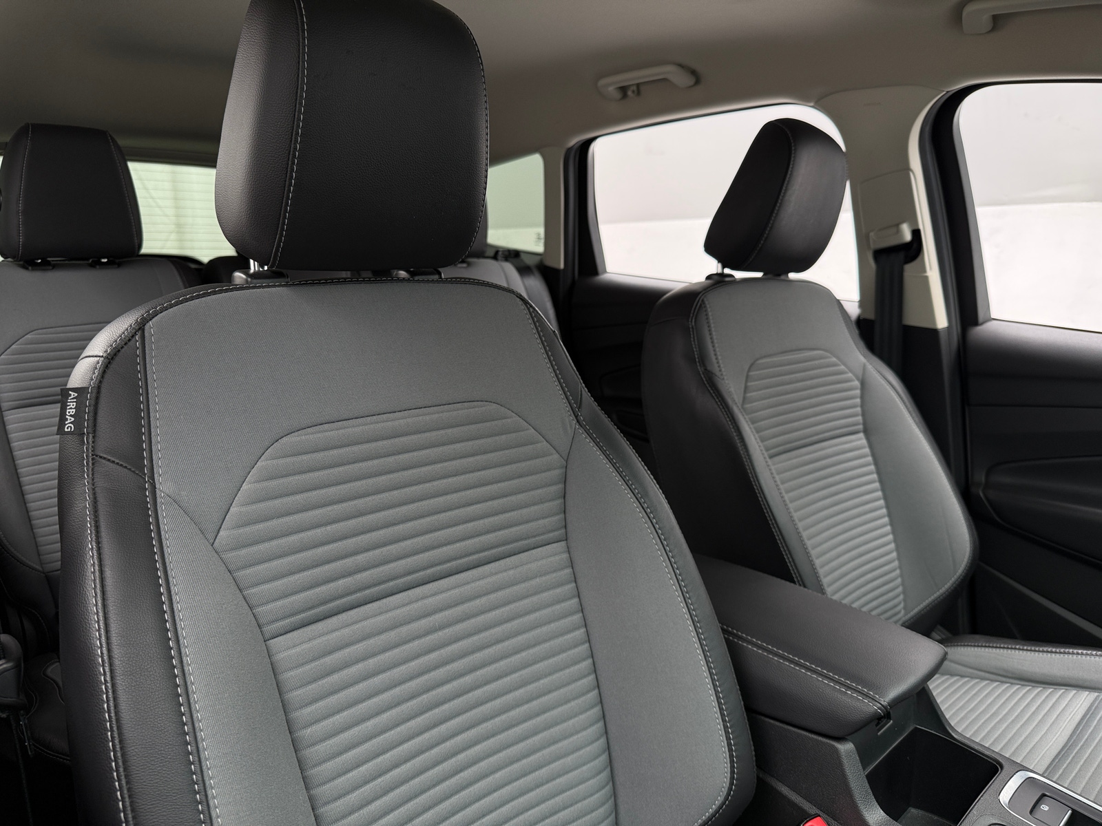 Thumbnail: 2019 Ford Escape - 2