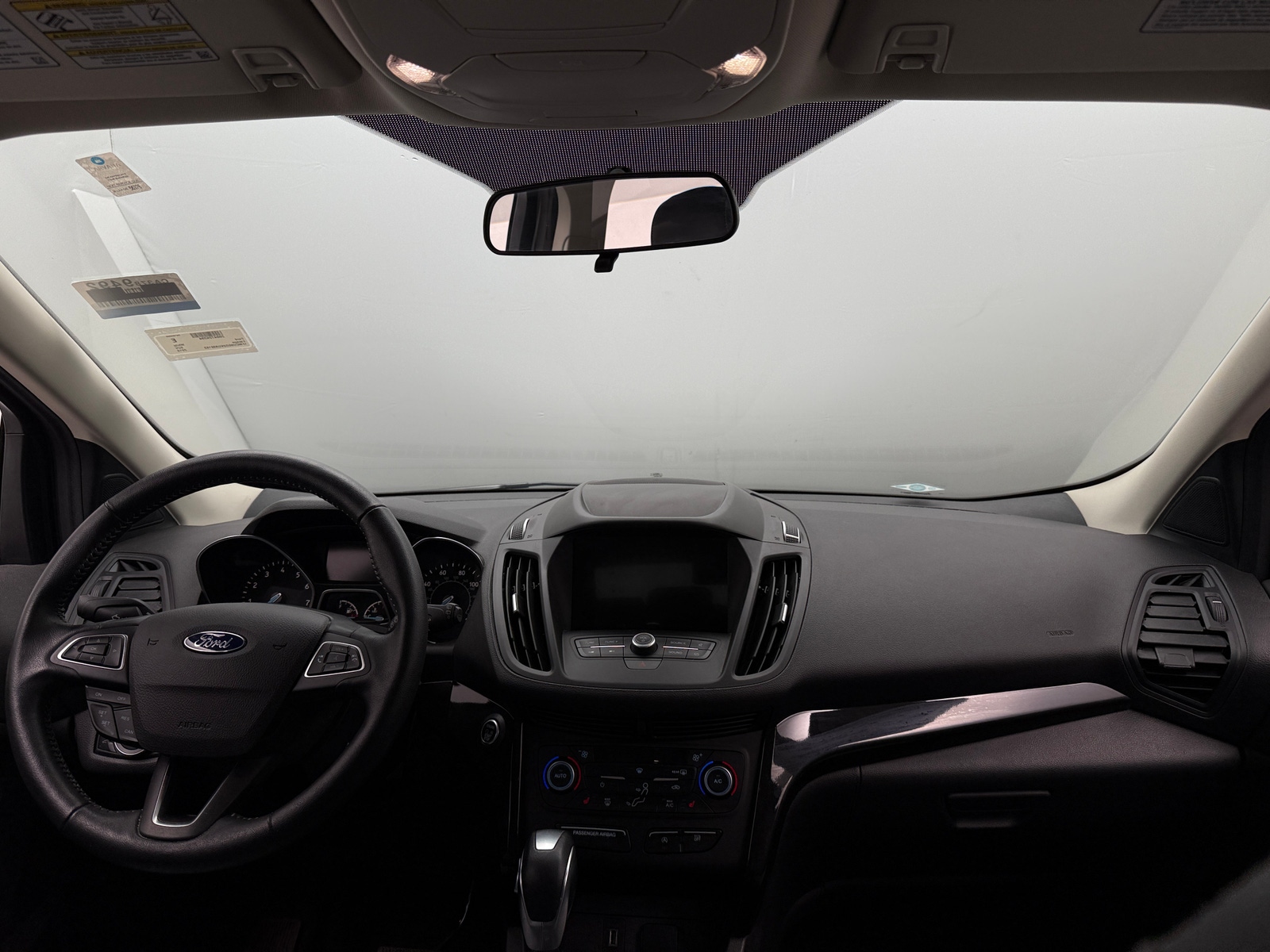 Thumbnail: 2019 Ford Escape - 3