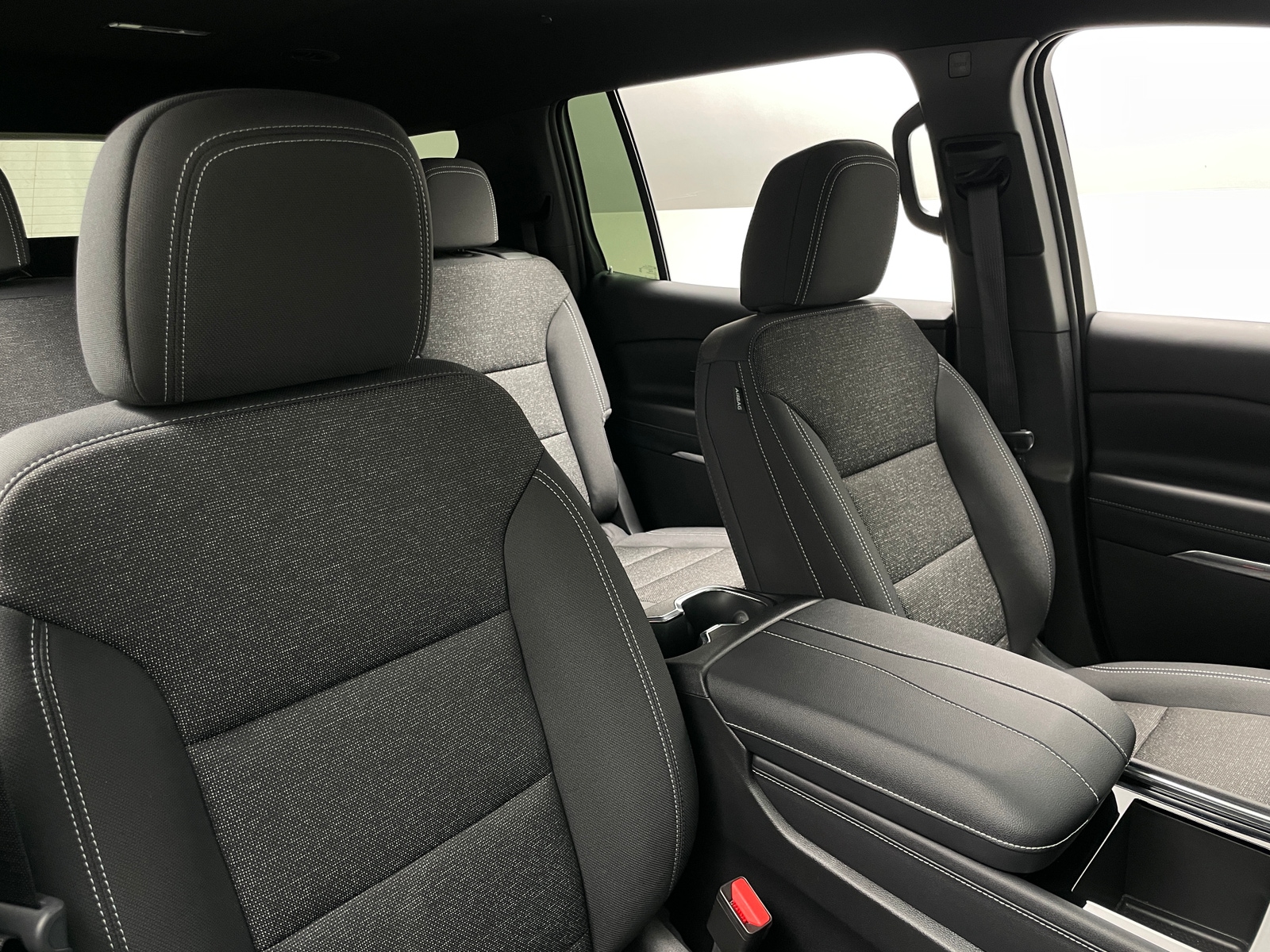 Thumbnail: 2026 Chevrolet Traverse - 2