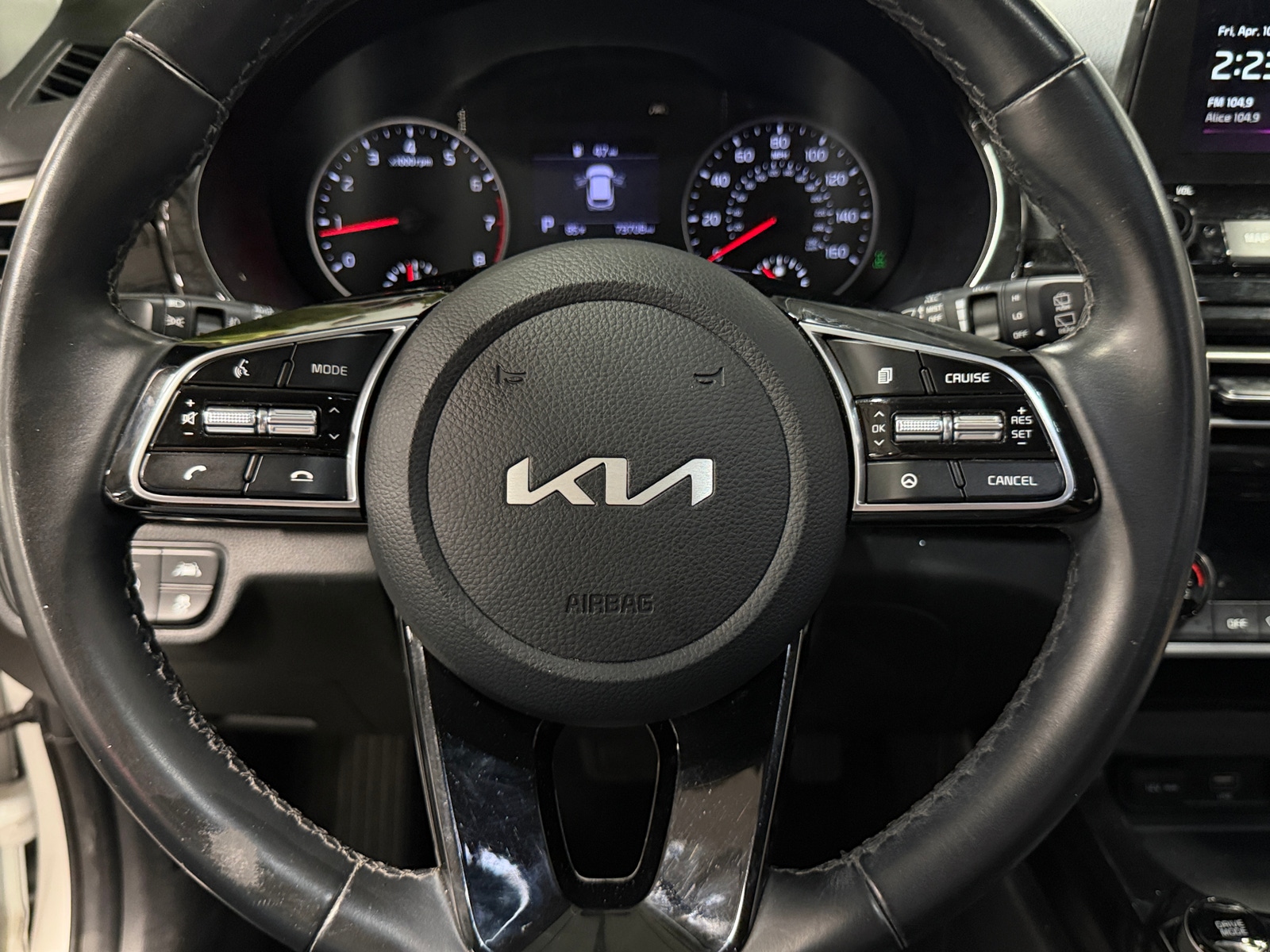Thumbnail: 2023 Kia Seltos - 4