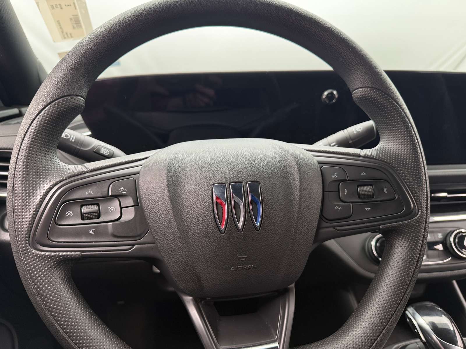 Thumbnail: 2025 Buick Envista - 4