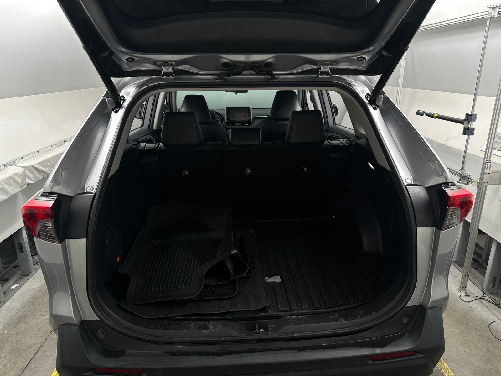 Thumbnail: 2022 Toyota RAV4 - 6