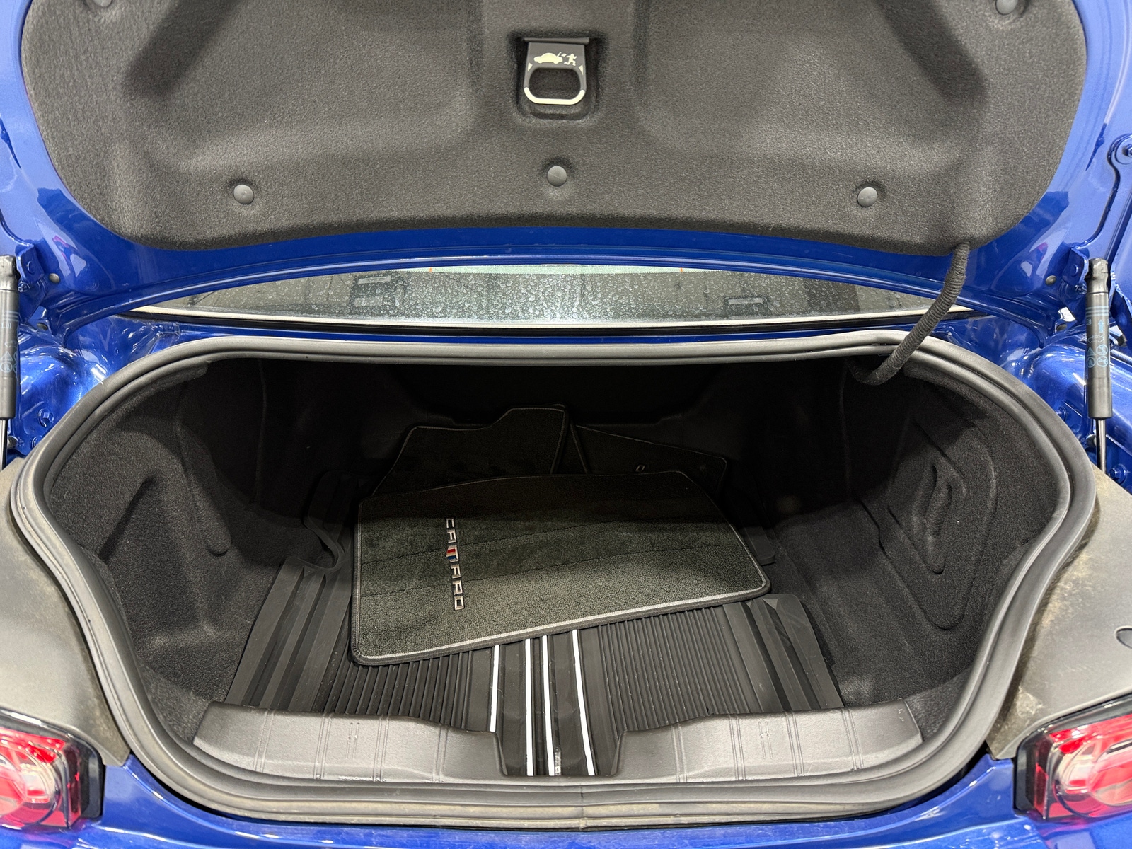 Thumbnail: 2019 Chevrolet Camaro - 4