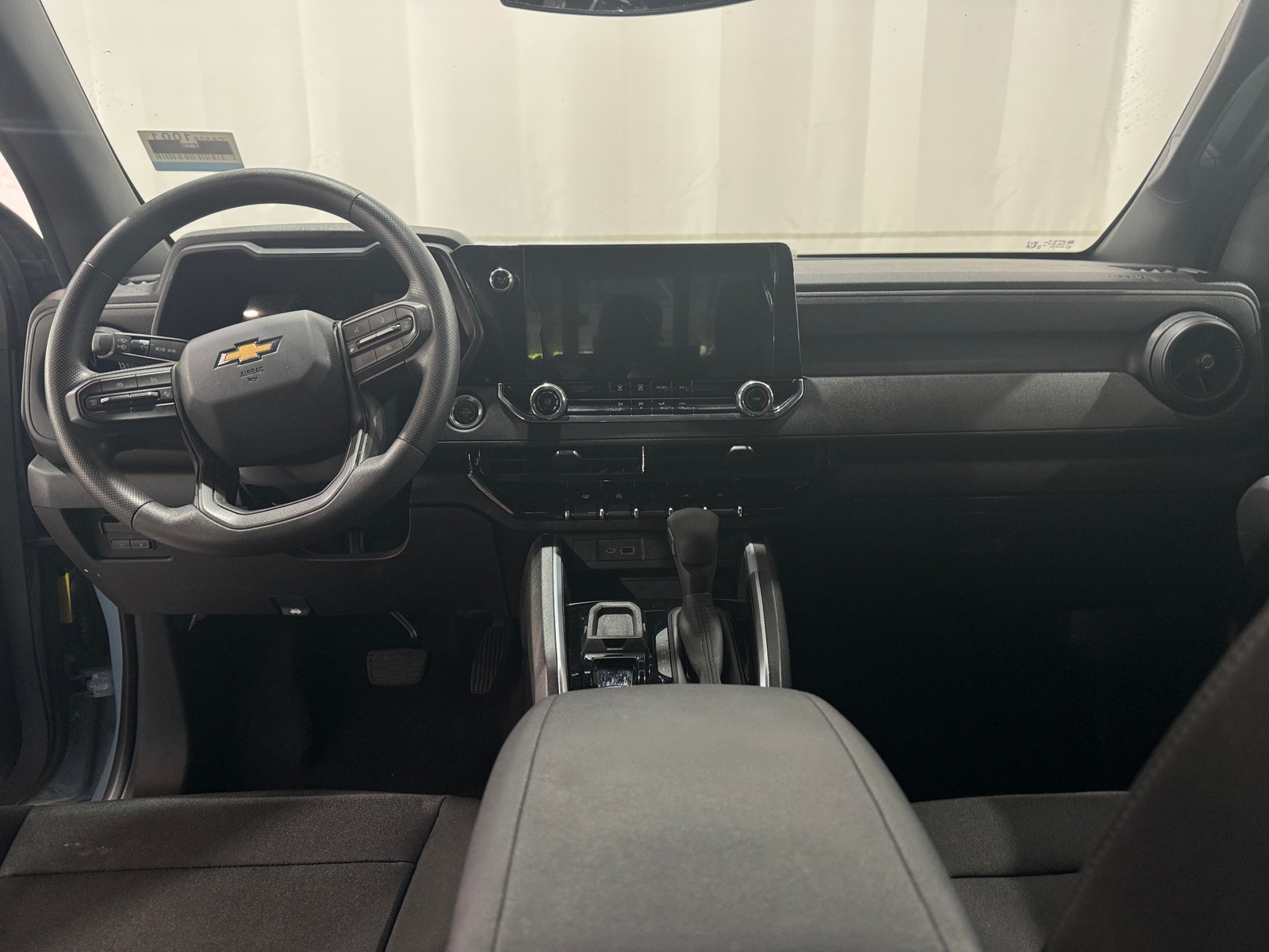 Thumbnail: 2026 Chevrolet Colorado - 3