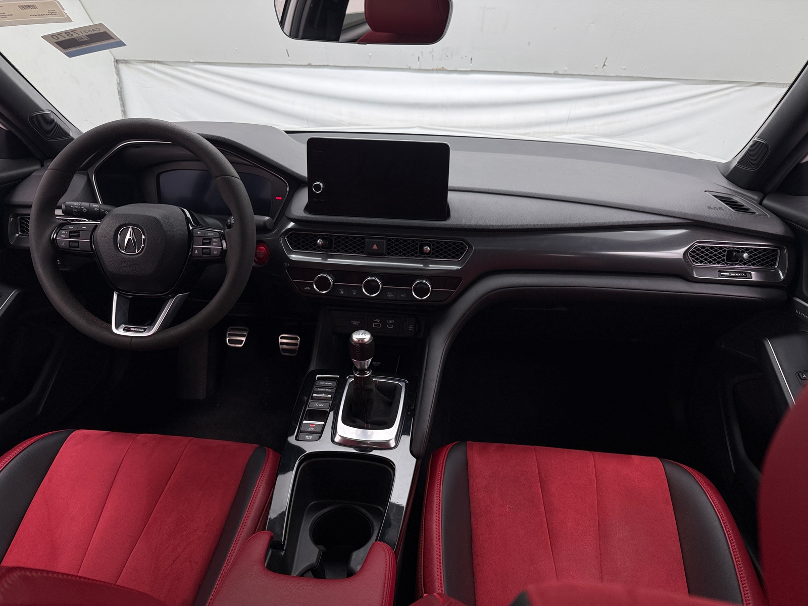 Thumbnail: 2025 Acura Integra - 2