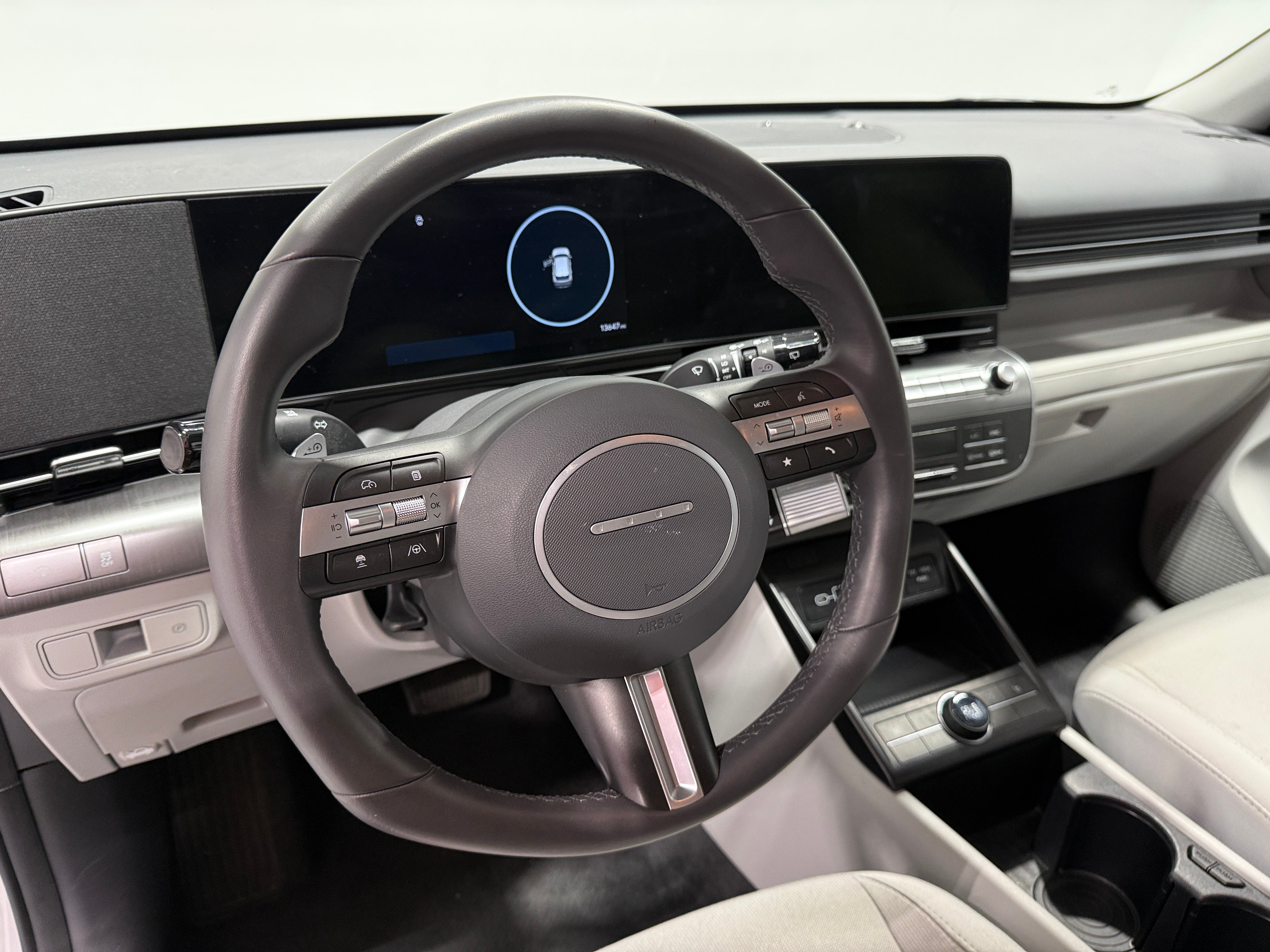 2024 Hyundai Kona EV - Image 1