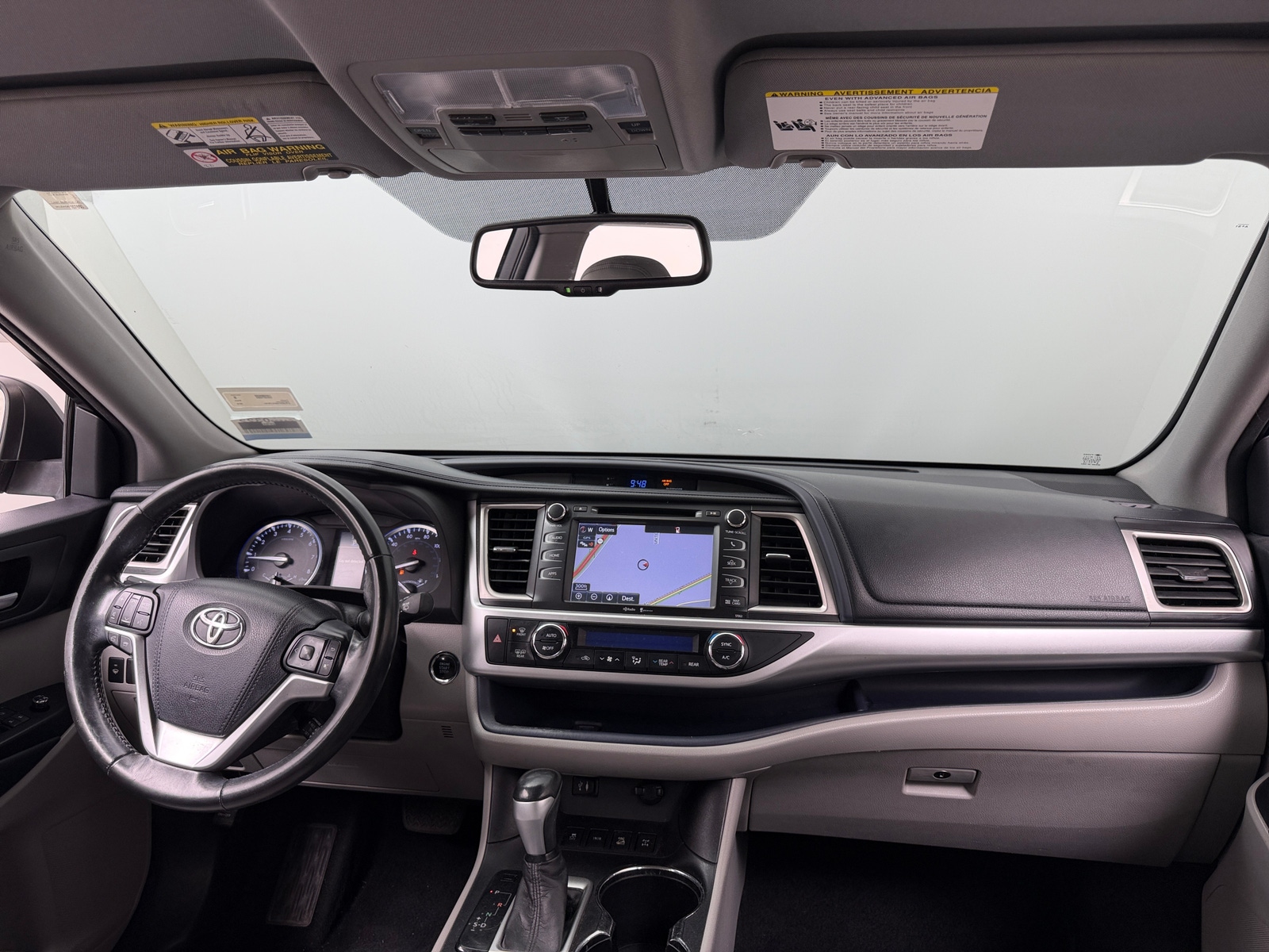 Thumbnail: 2015 Toyota Highlander - 2