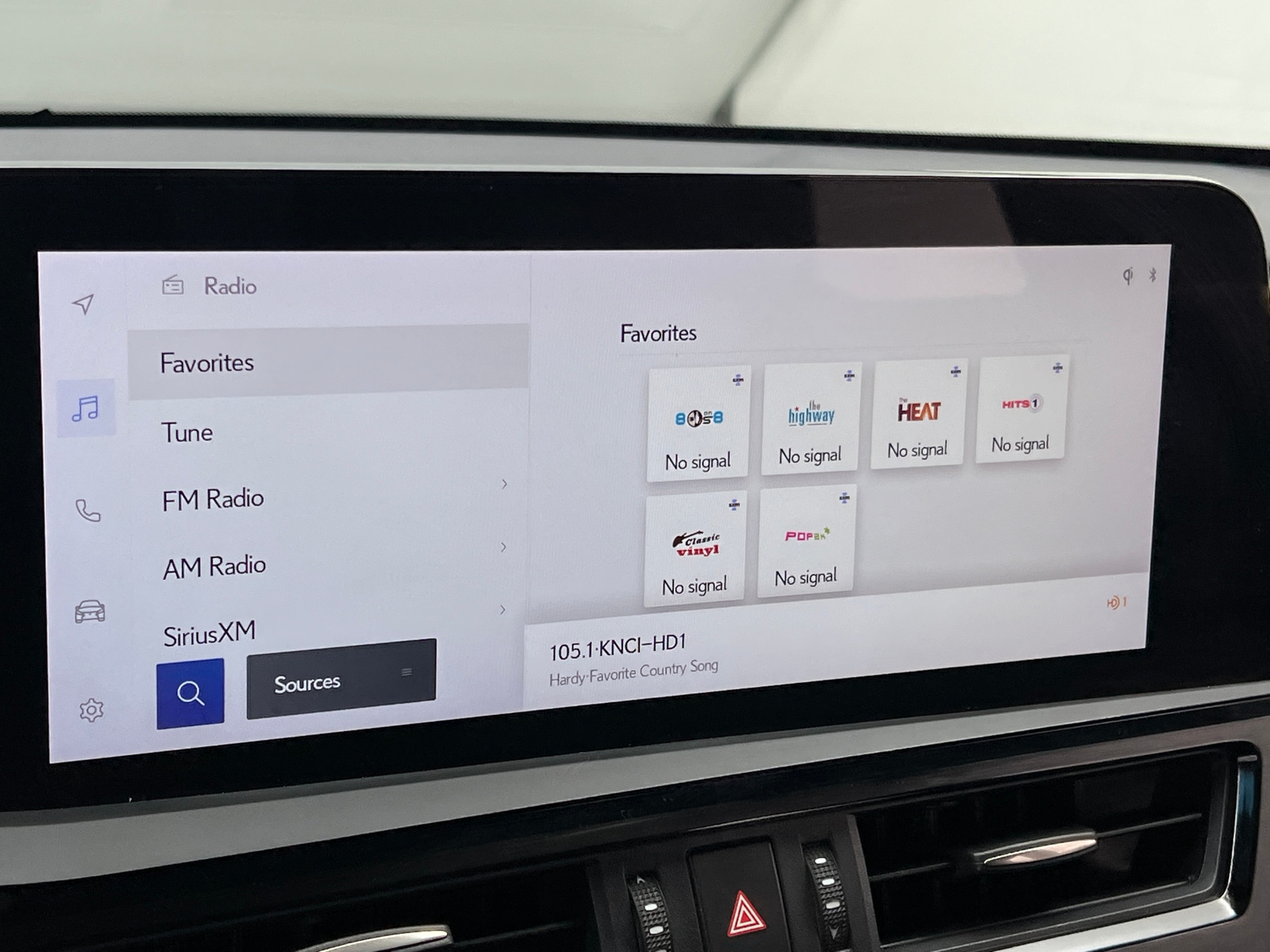 Thumbnail: 2024 Lexus ES - 3