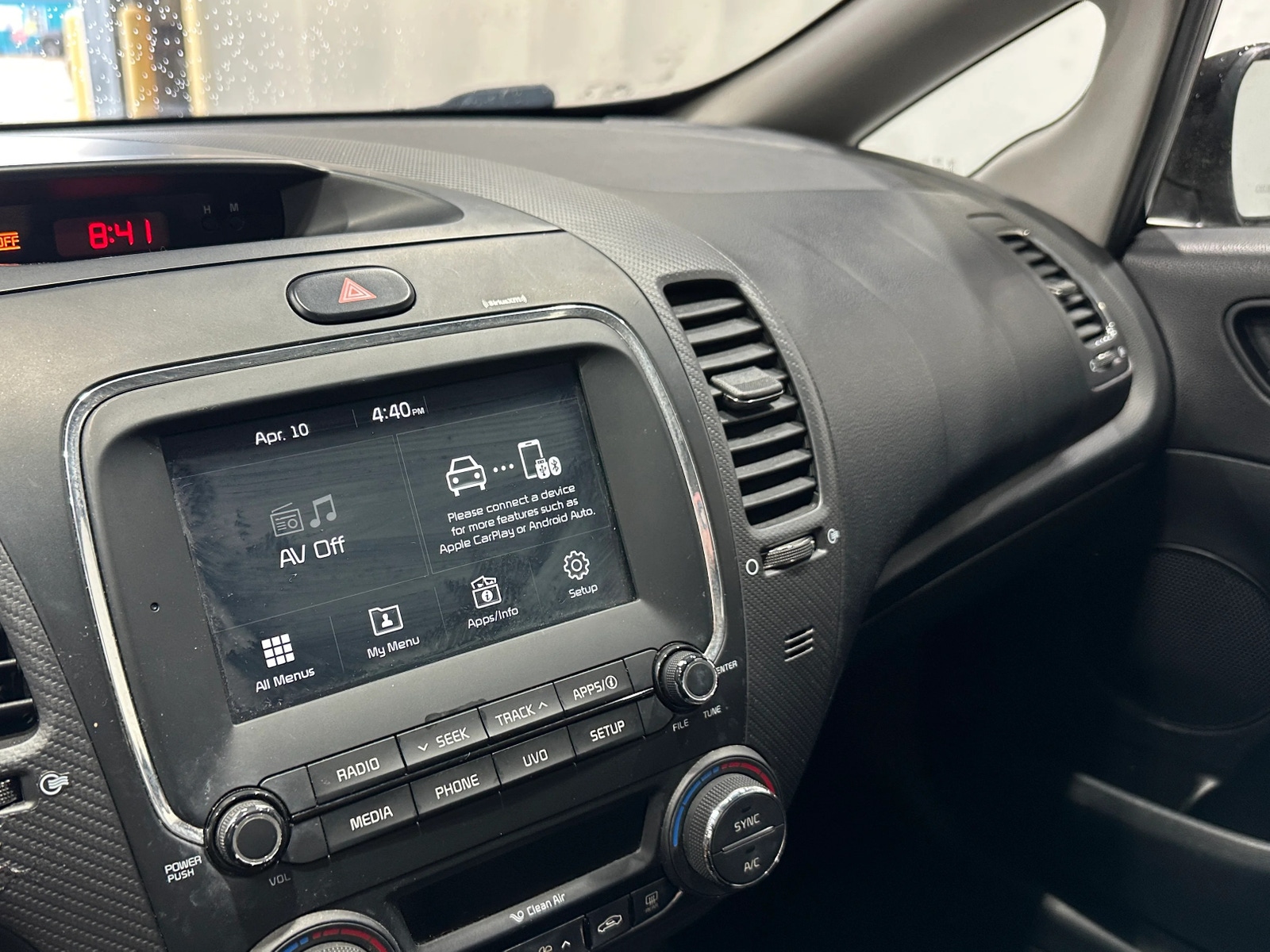 Thumbnail: 2017 Kia Forte - 3
