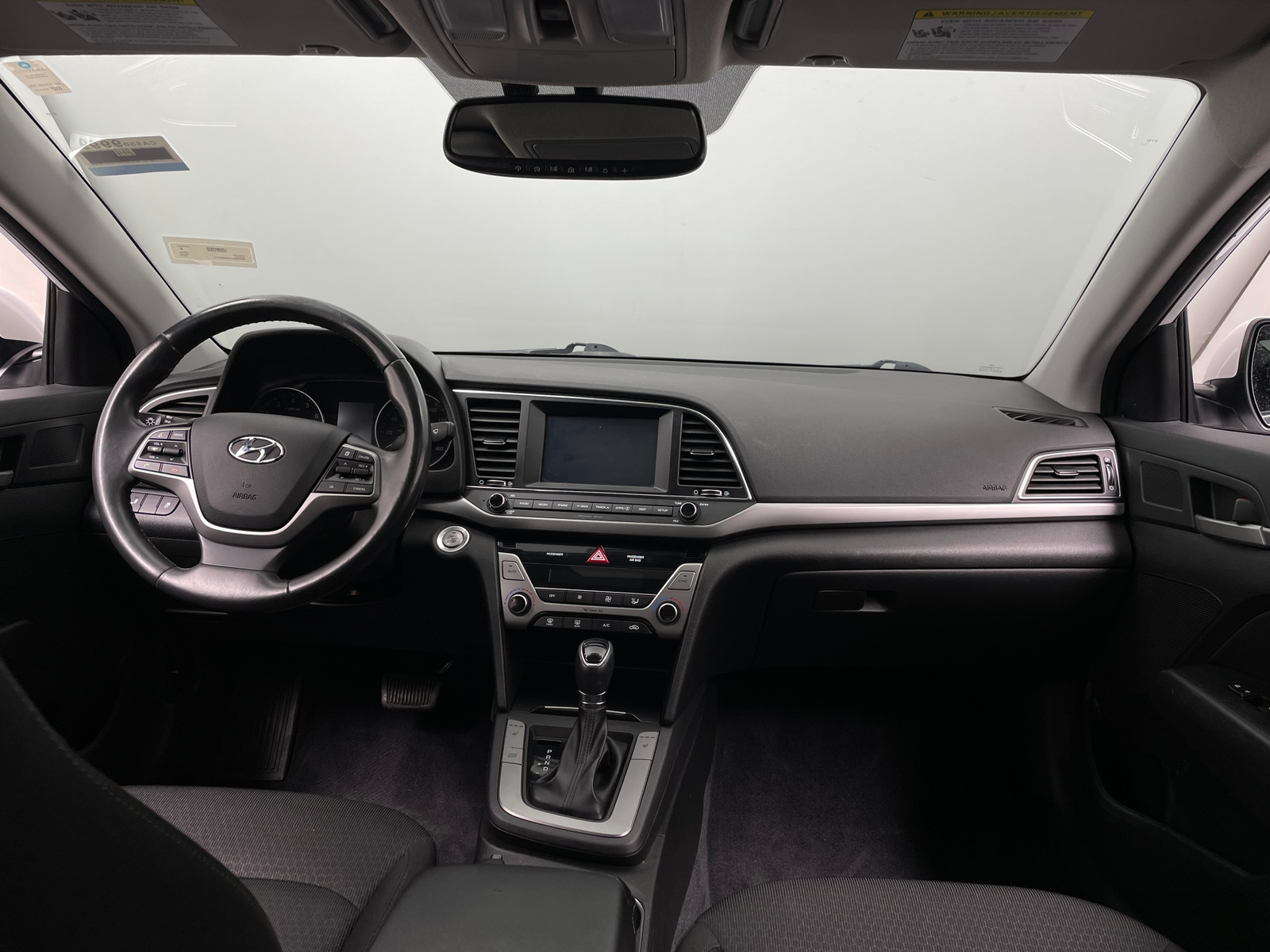 Thumbnail: 2018 Hyundai Elantra - 3