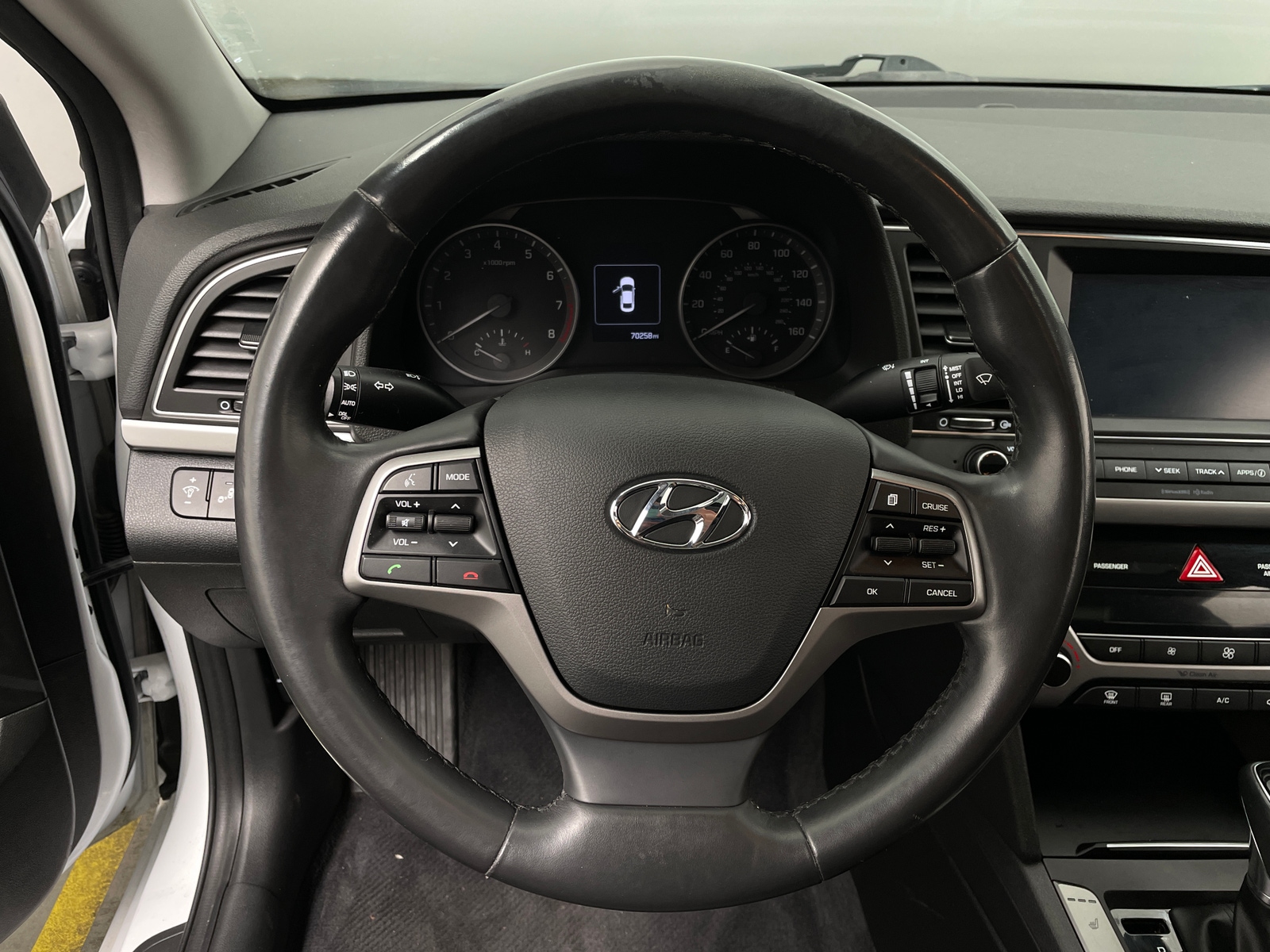 Thumbnail: 2018 Hyundai Elantra - 5