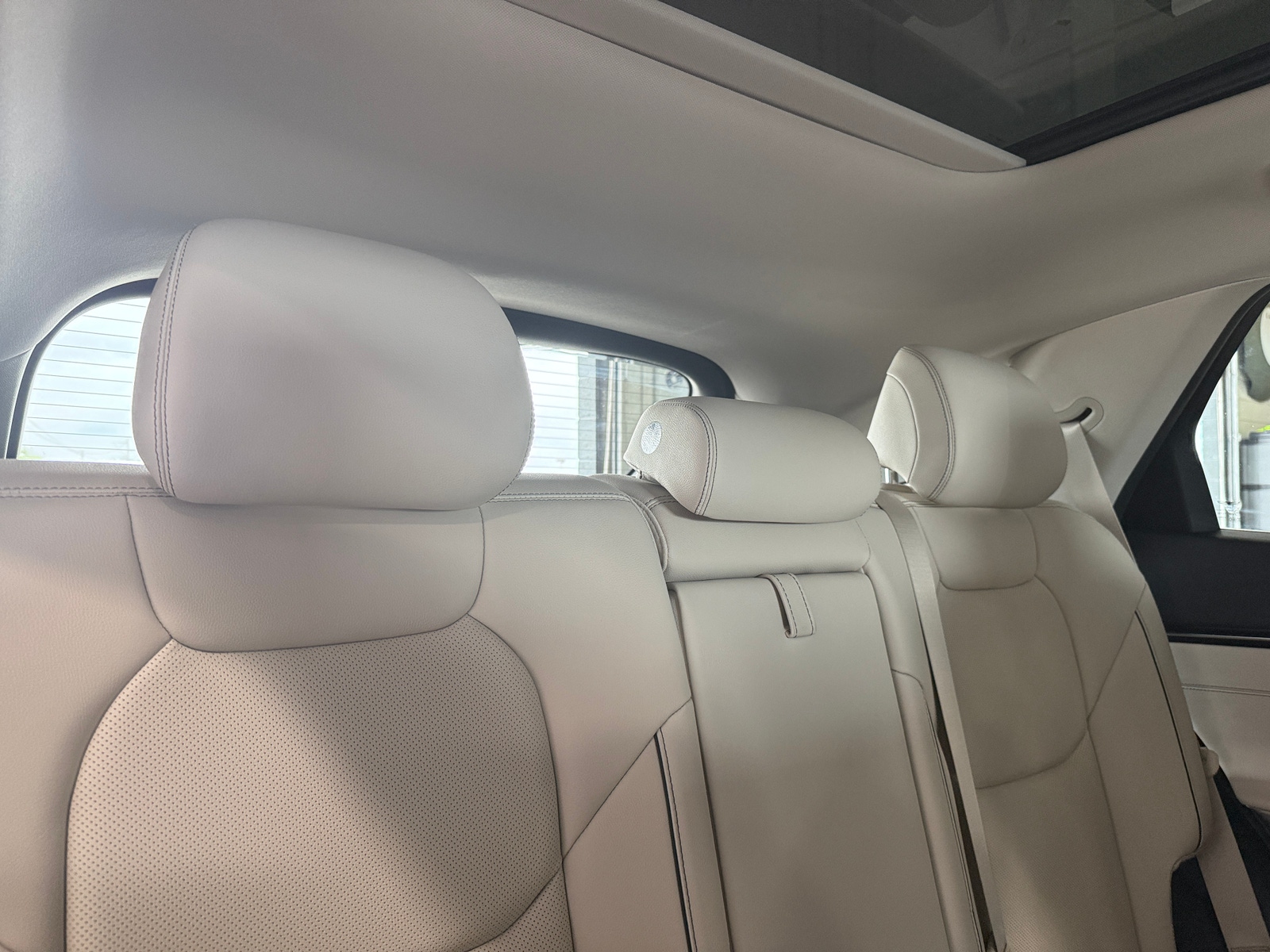 Thumbnail: 2025 Genesis GV70 - 5