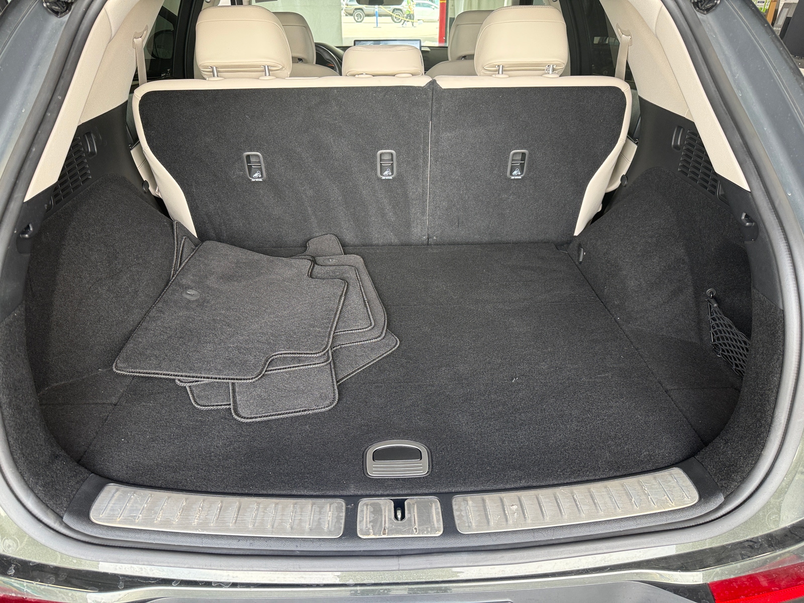 Thumbnail: 2025 Genesis GV70 - 6