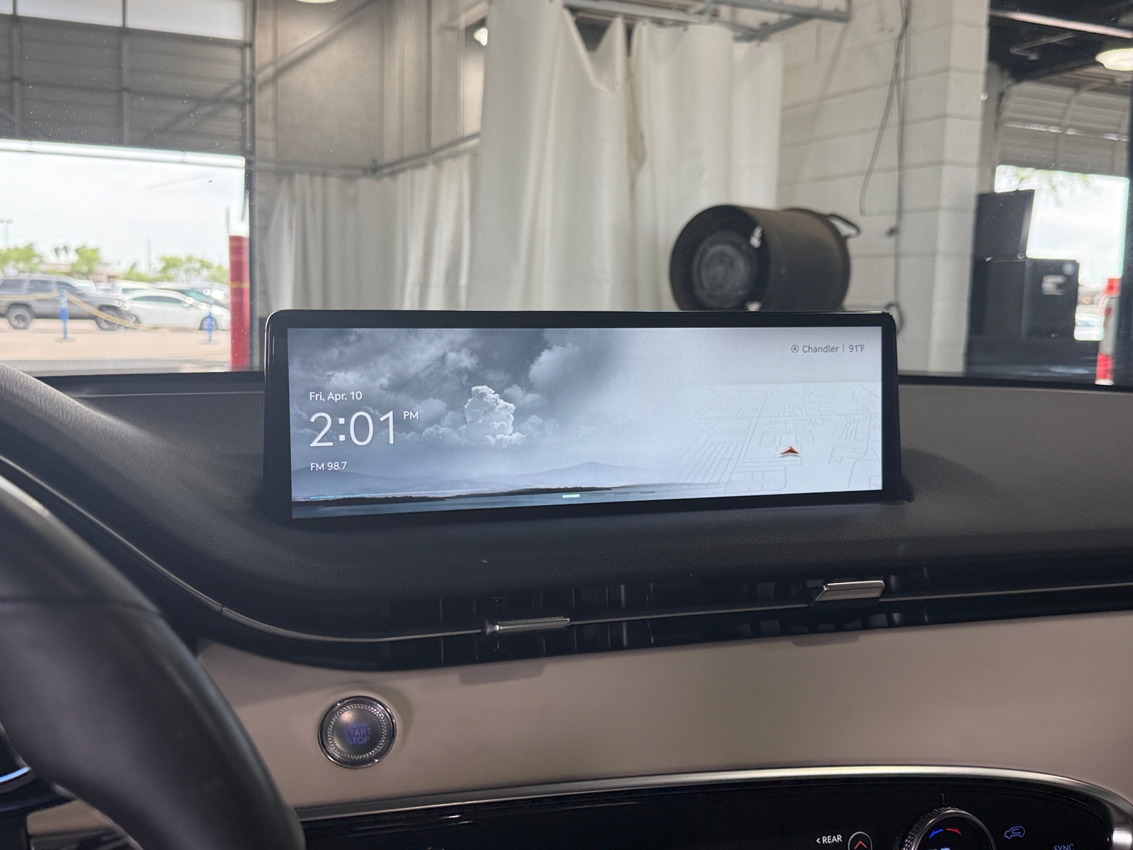 Thumbnail: 2025 Genesis GV70 - 3