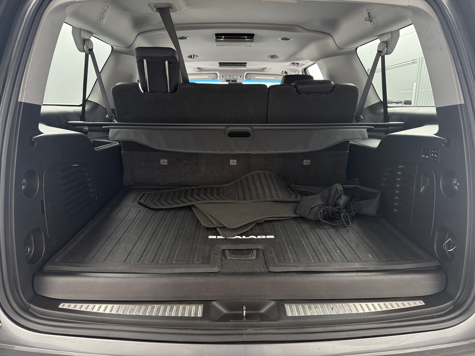 Thumbnail: 2019 Cadillac Escalade - 6