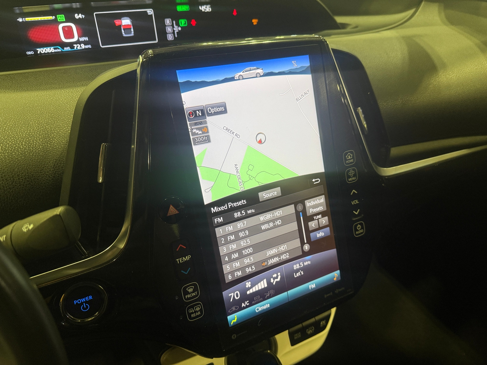 Thumbnail: 2018 Toyota Prius Prime - 3