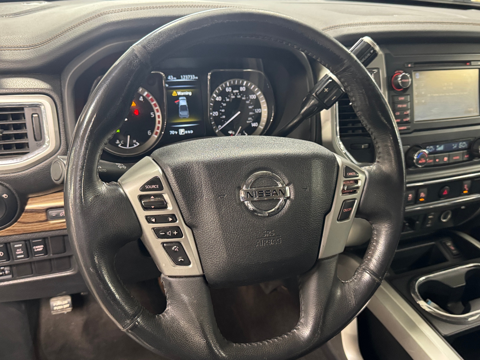 Thumbnail: 2016 Nissan Titan - 4