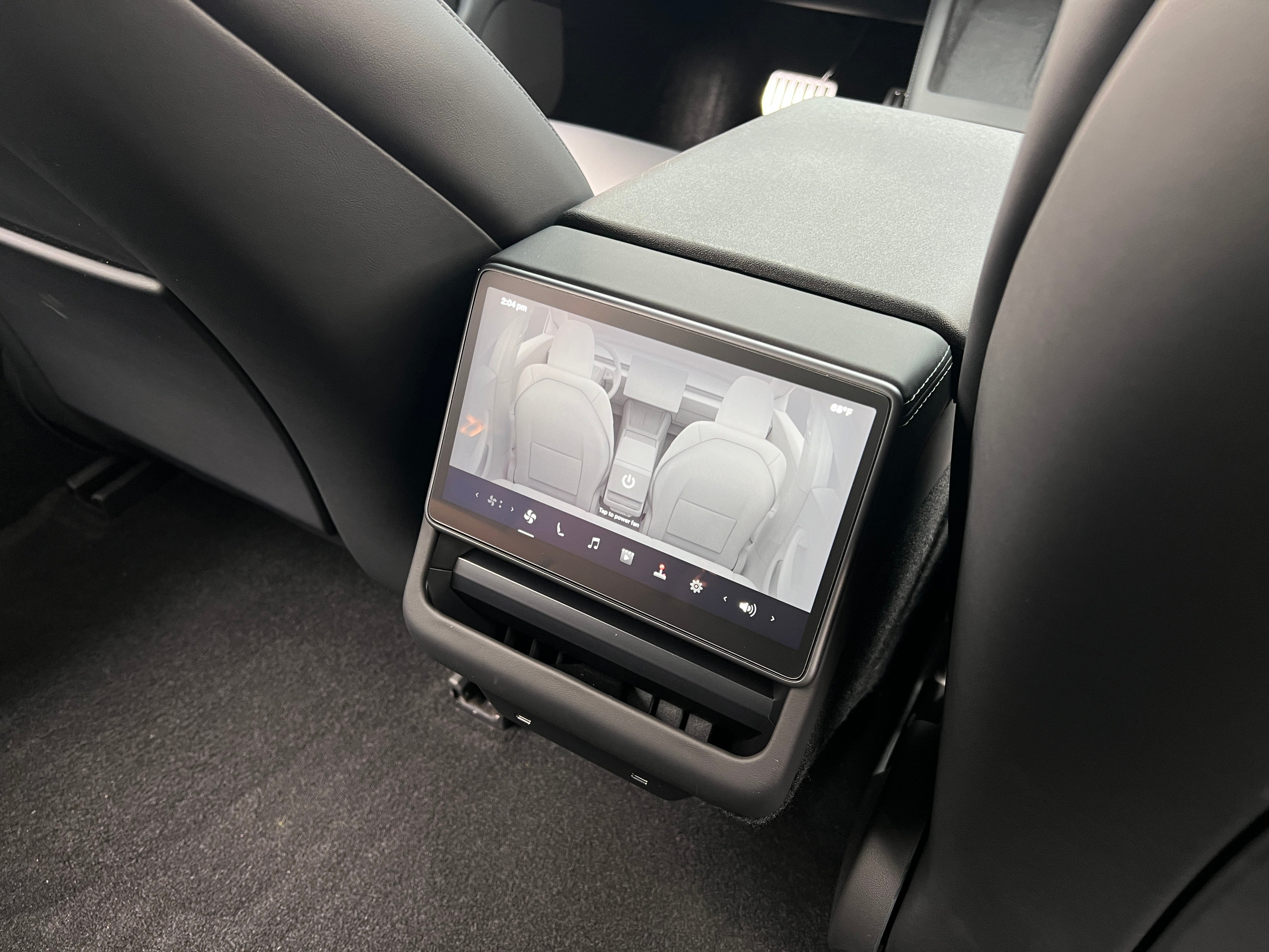 Used 2025 Tesla Model 3 Long Range with VIN 5YJ3E1EB4SF978830 for sale in Oak Creek, WI