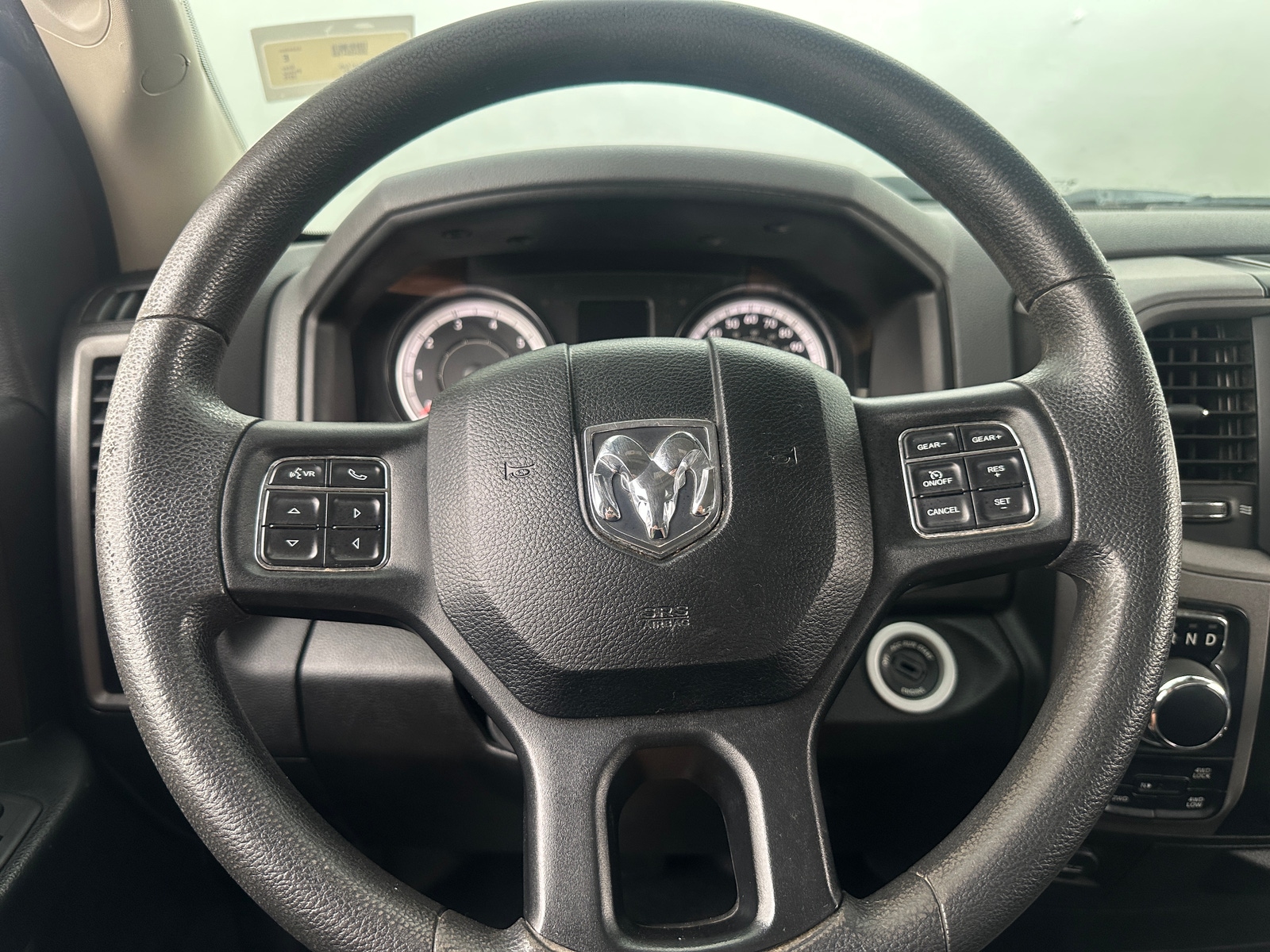 Thumbnail: 2019 RAM 1500 Classic - 4