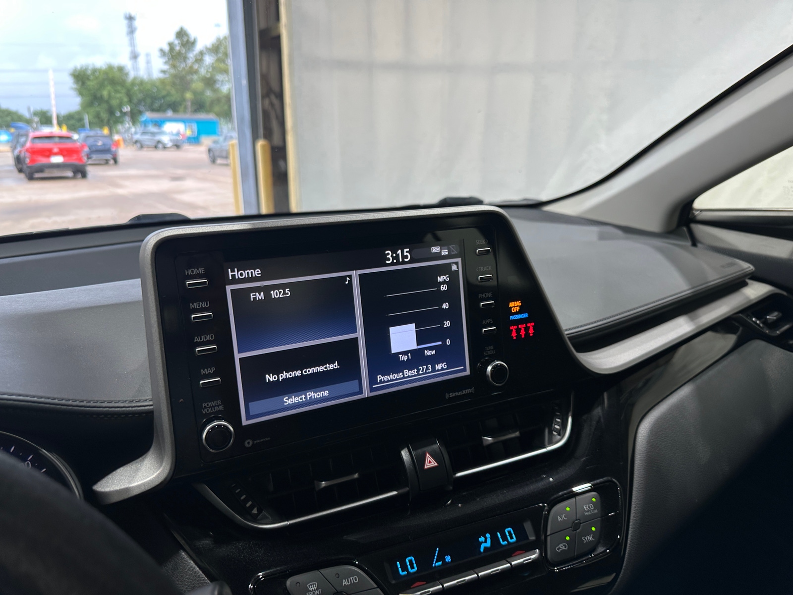 Thumbnail: 2021 Toyota C-HR - 4