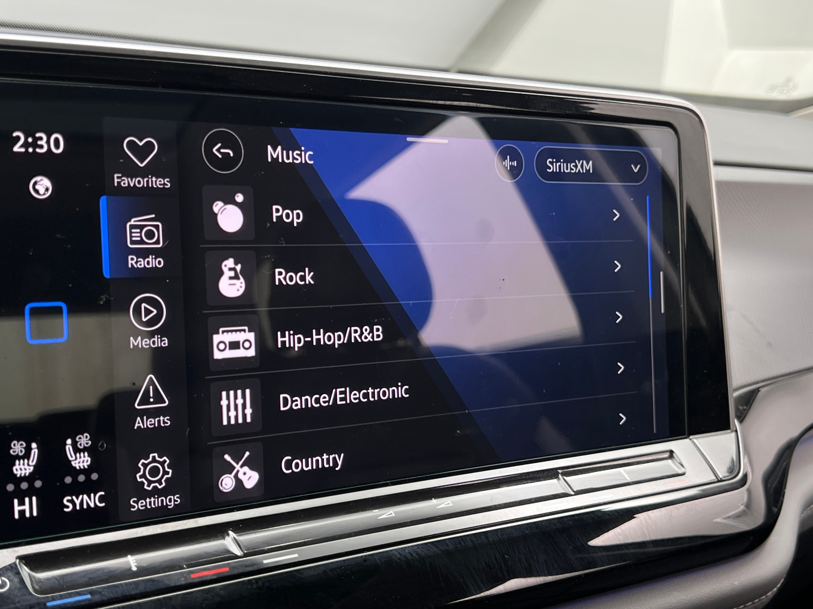 Thumbnail: 2024 Volkswagen Atlas - 3