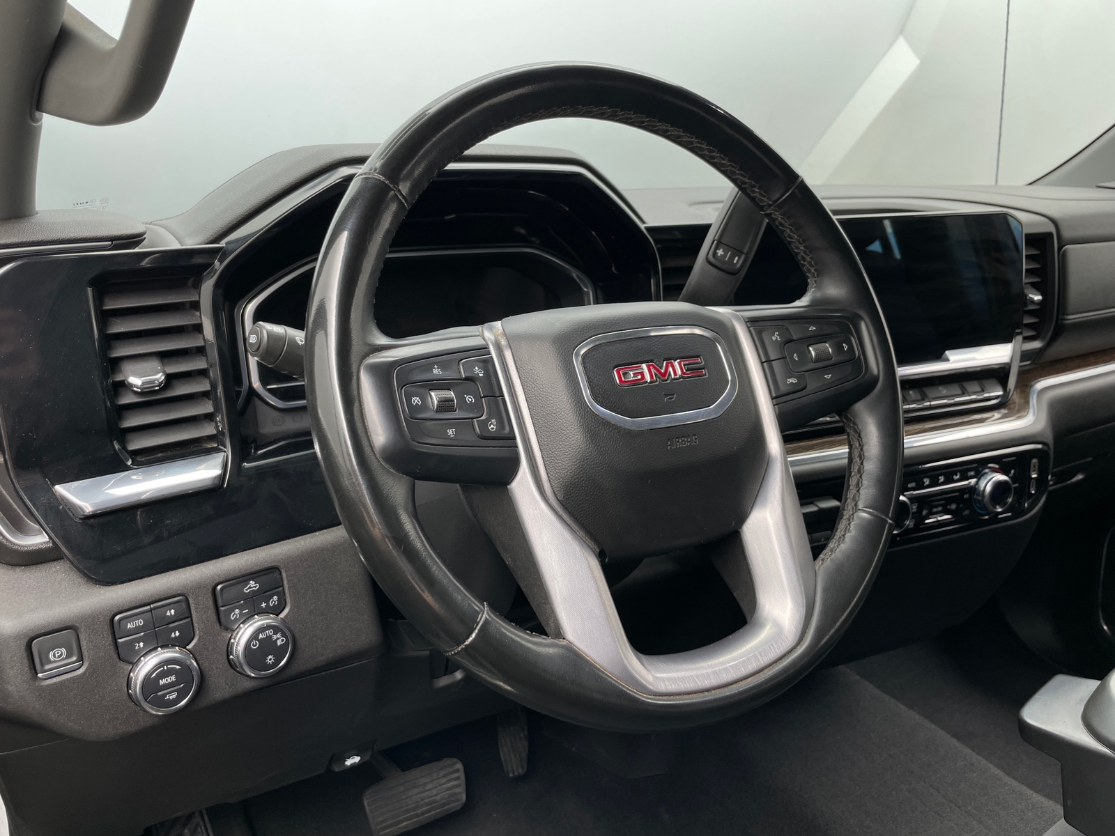 Thumbnail: 2023 GMC Sierra 1500 - 5