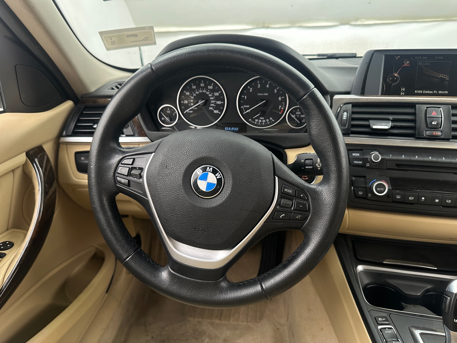 Thumbnail: 2015 BMW 3 Series - 4