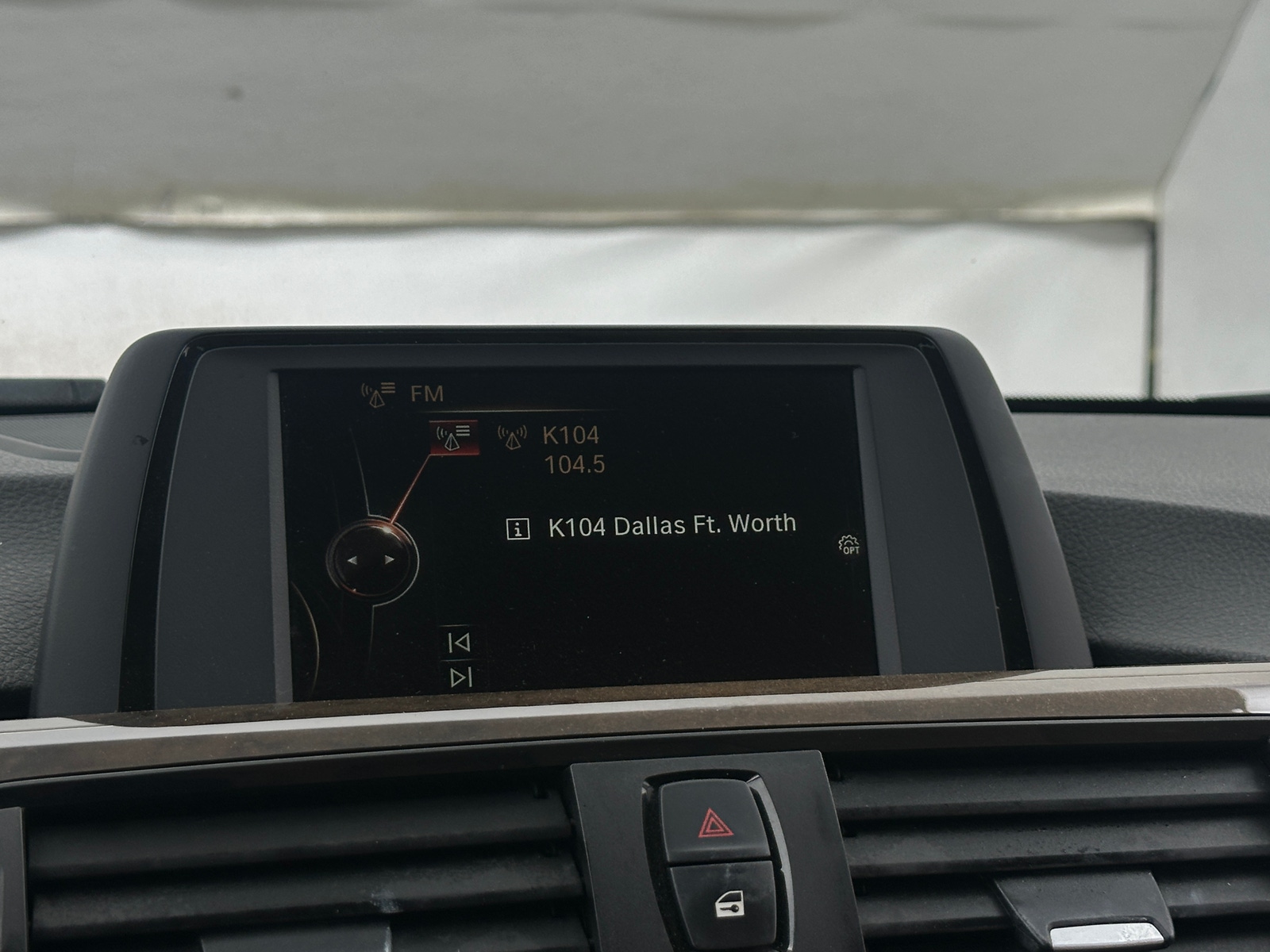 Thumbnail: 2015 BMW 3 Series - 3