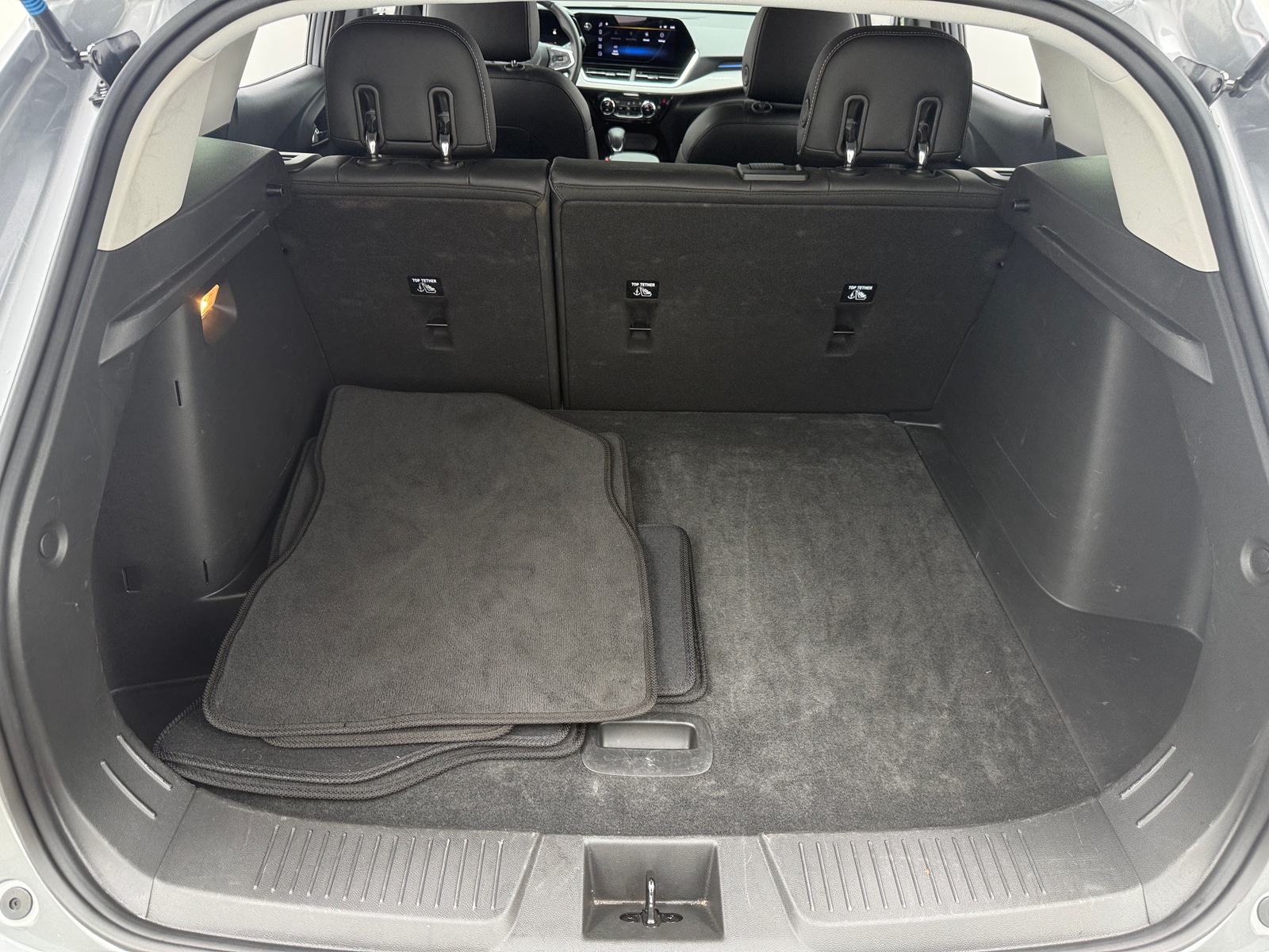 Thumbnail: 2025 Chevrolet Trax - 7