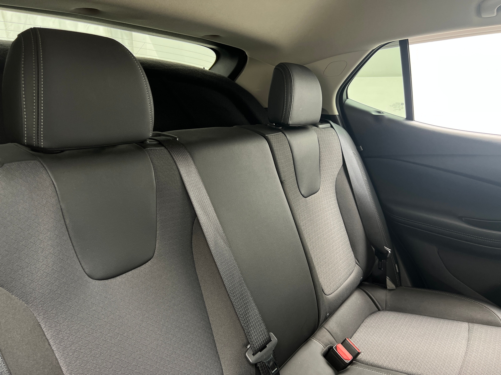 Thumbnail: 2022 Buick Encore GX - 5