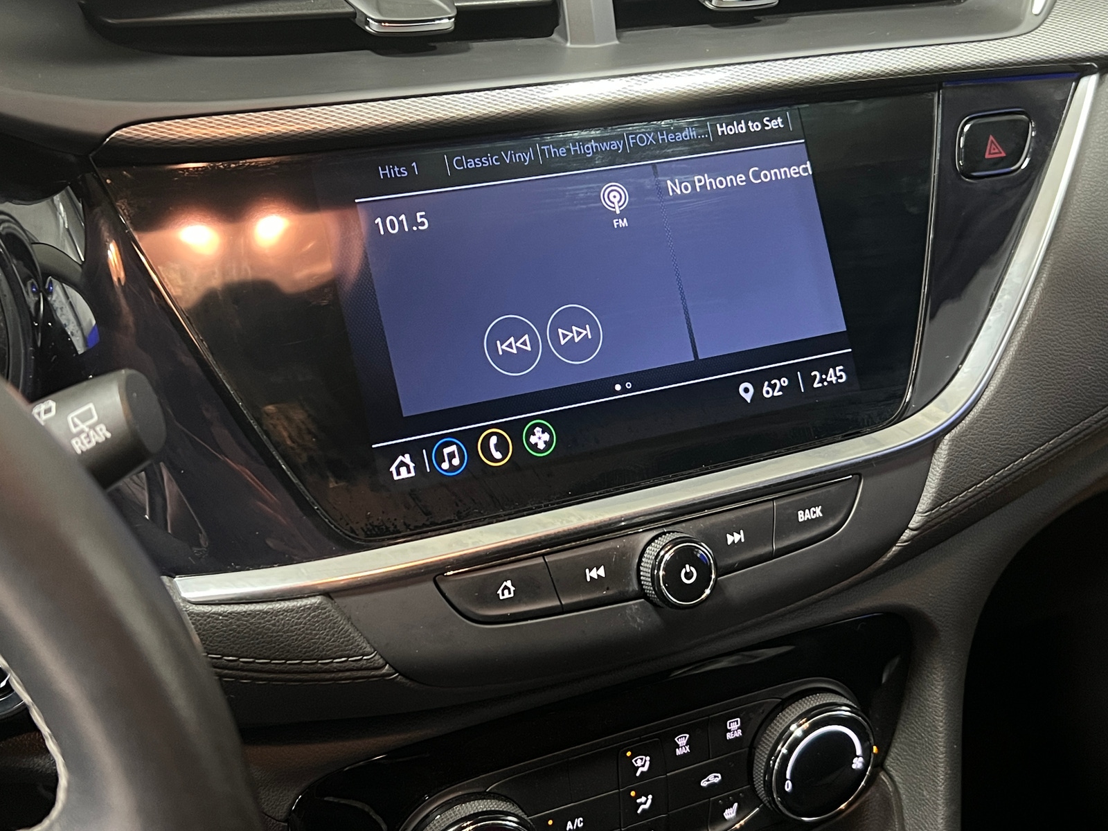 Thumbnail: 2022 Buick Encore GX - 3