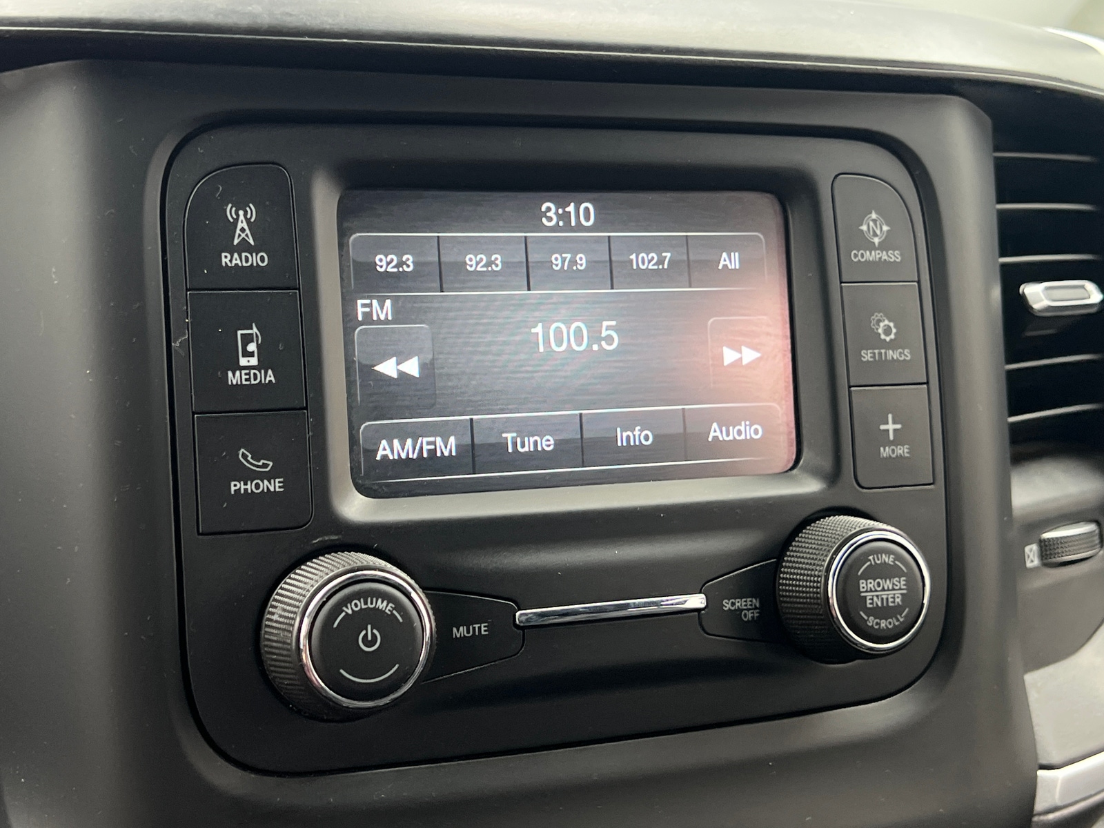 Thumbnail: 2022 RAM 1500 - 4