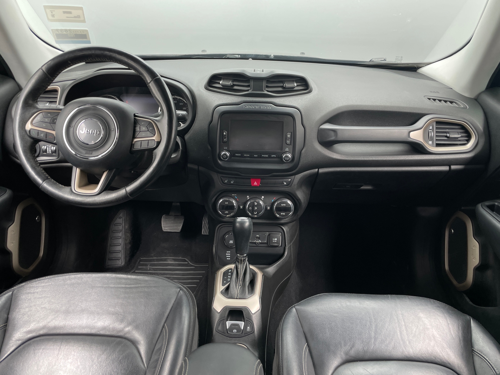 Thumbnail: 2017 Jeep Renegade - 2