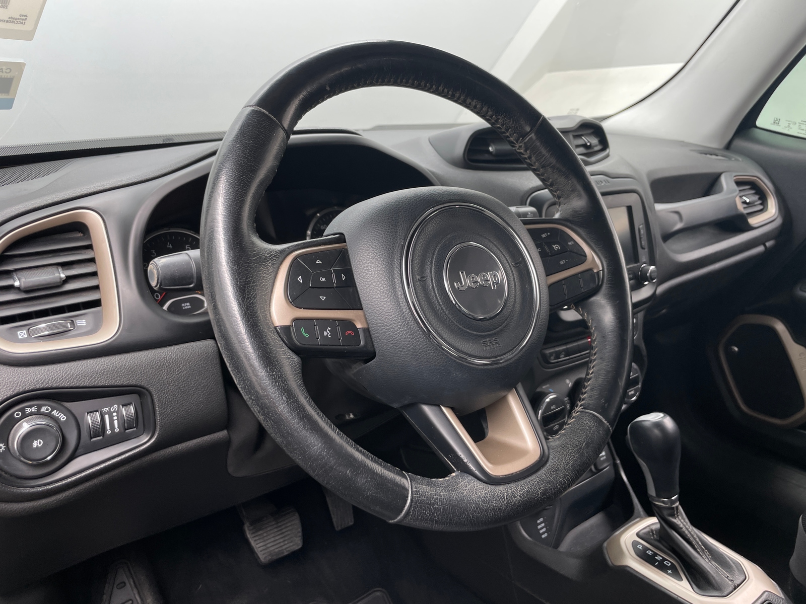 Thumbnail: 2017 Jeep Renegade - 4