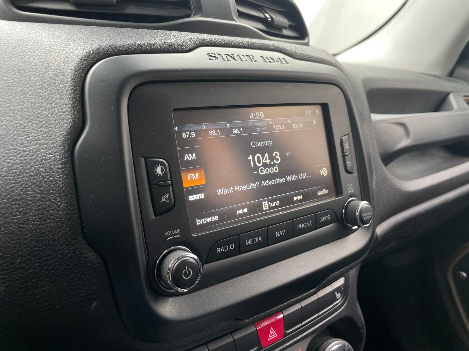 Thumbnail: 2017 Jeep Renegade - 3