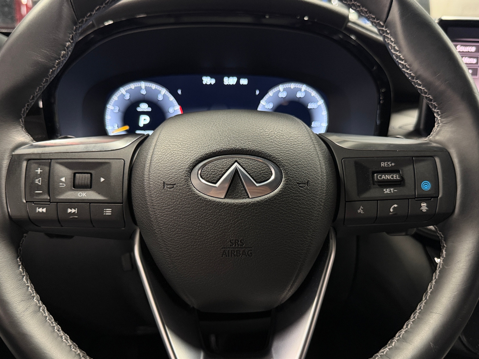 Thumbnail: 2025 INFINITI QX60 - 4