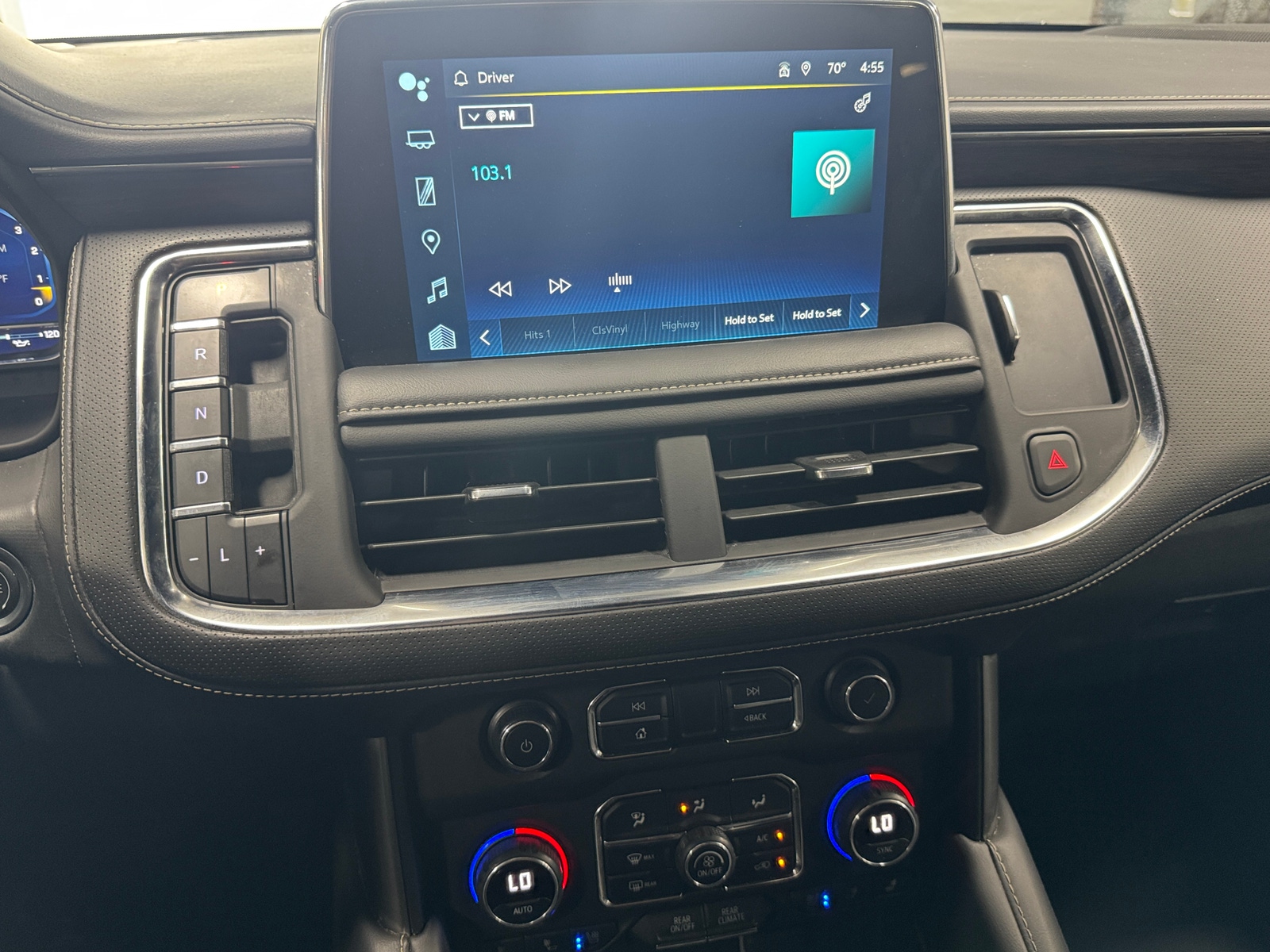 Thumbnail: 2023 Chevrolet Suburban - 3