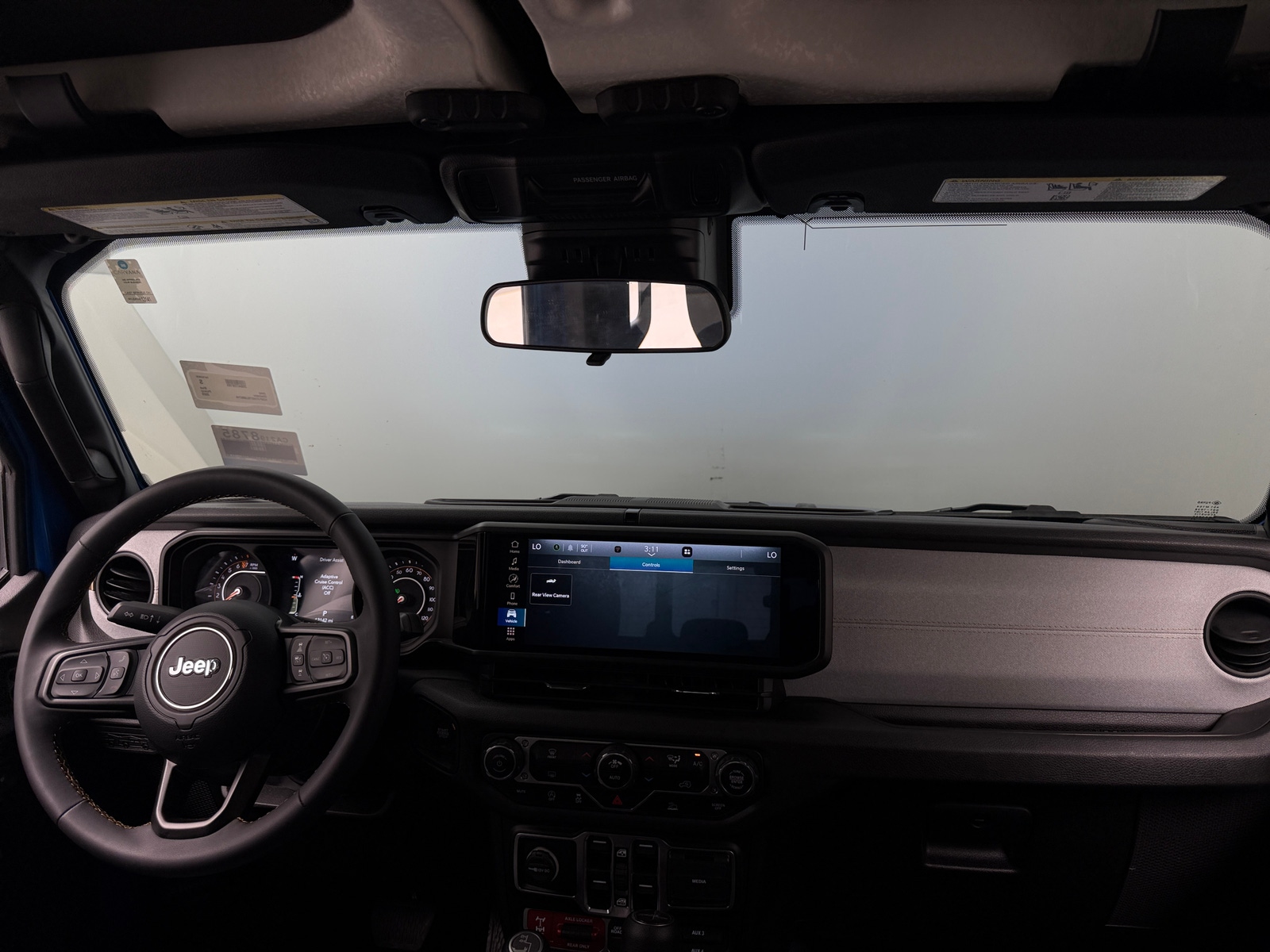 Thumbnail: 2025 Jeep Gladiator - 3
