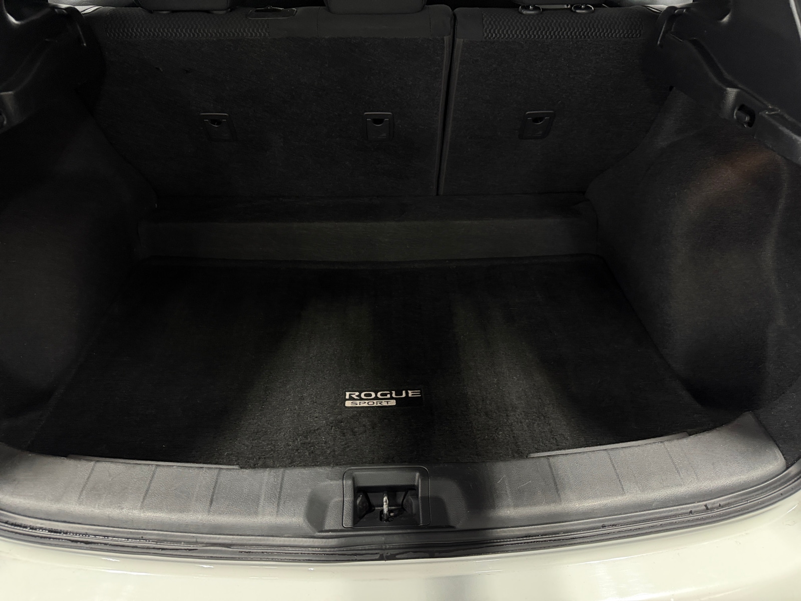 Thumbnail: 2018 Nissan Rogue Sport - 7