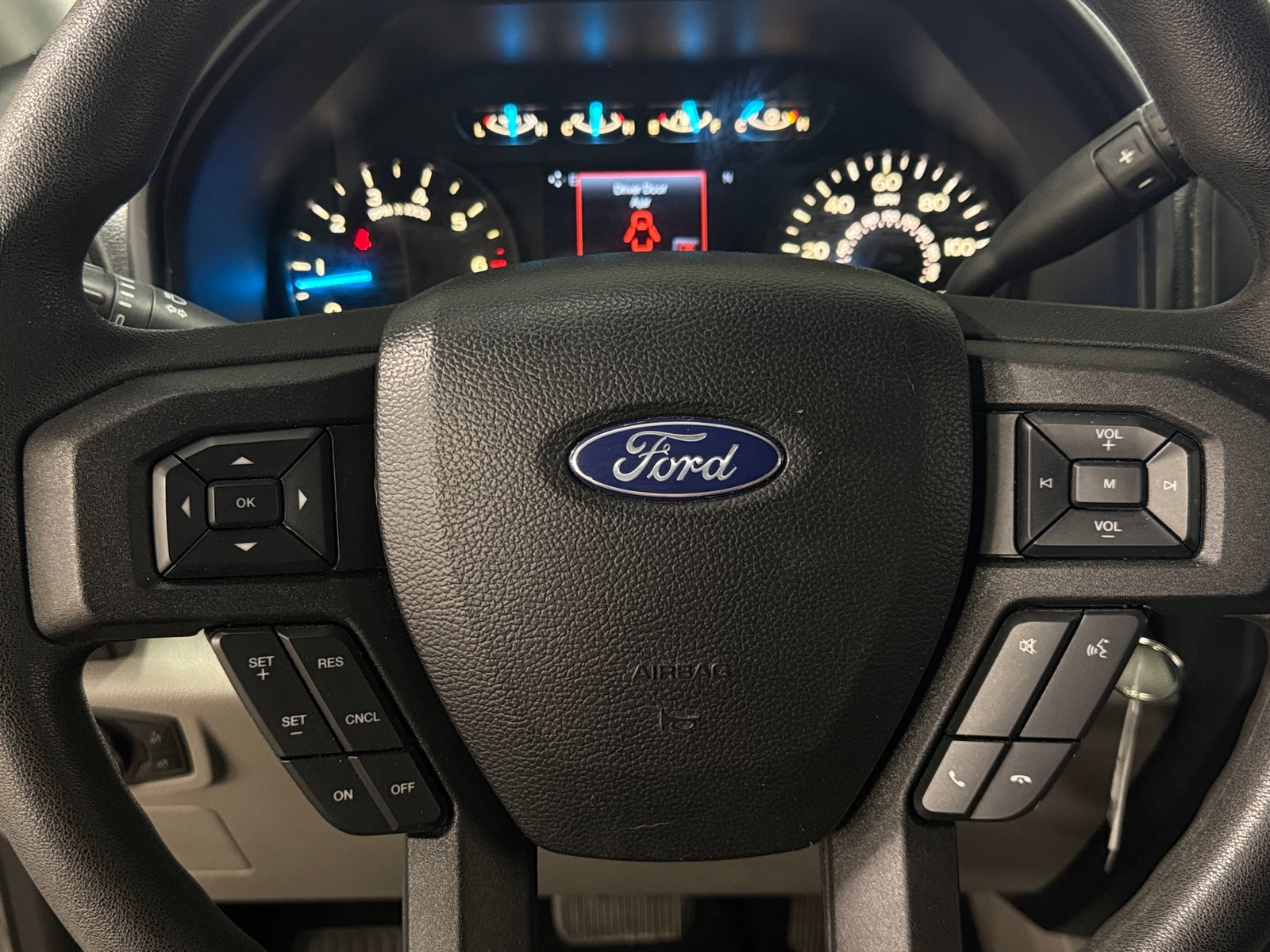 Thumbnail: 2017 Ford Econoline - 5