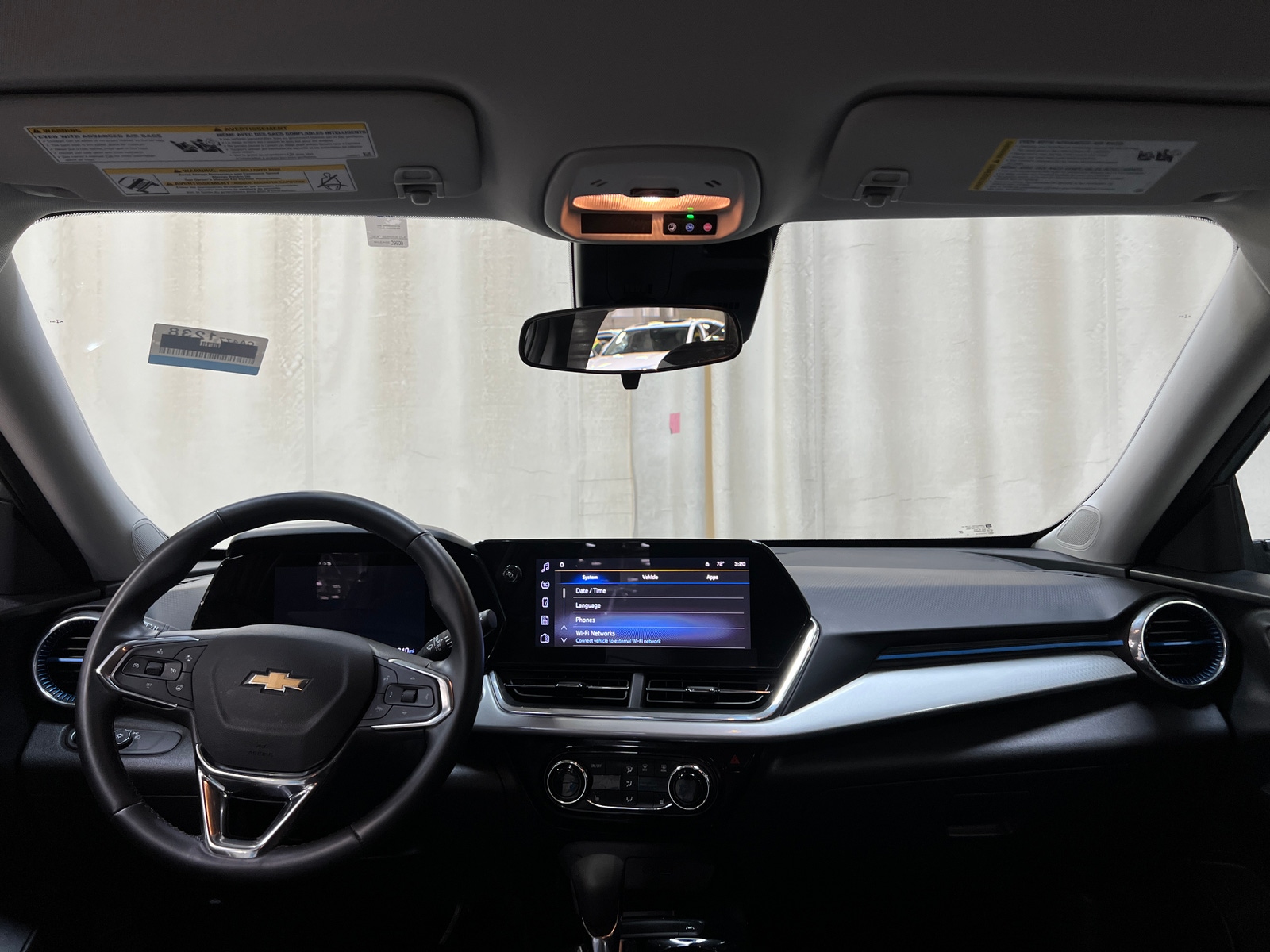 Thumbnail: 2025 Chevrolet Trax - 3