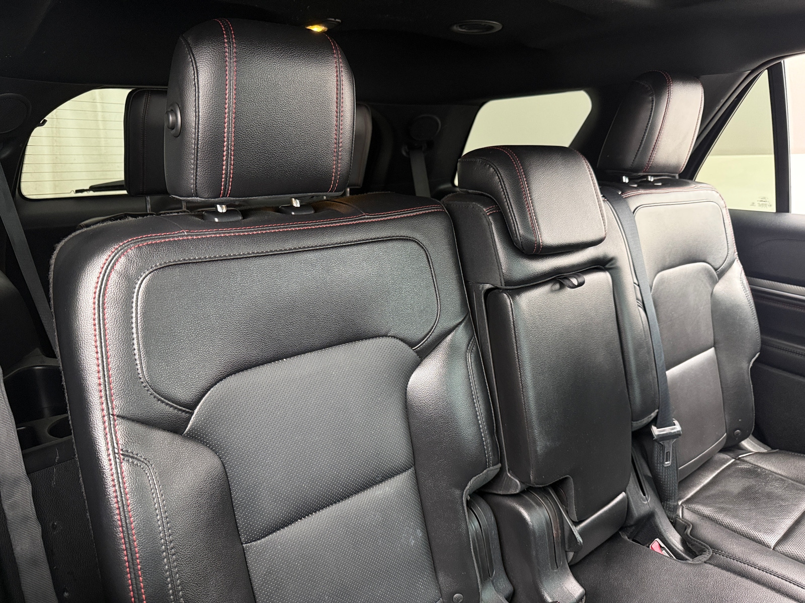 Thumbnail: 2016 Ford Explorer - 5