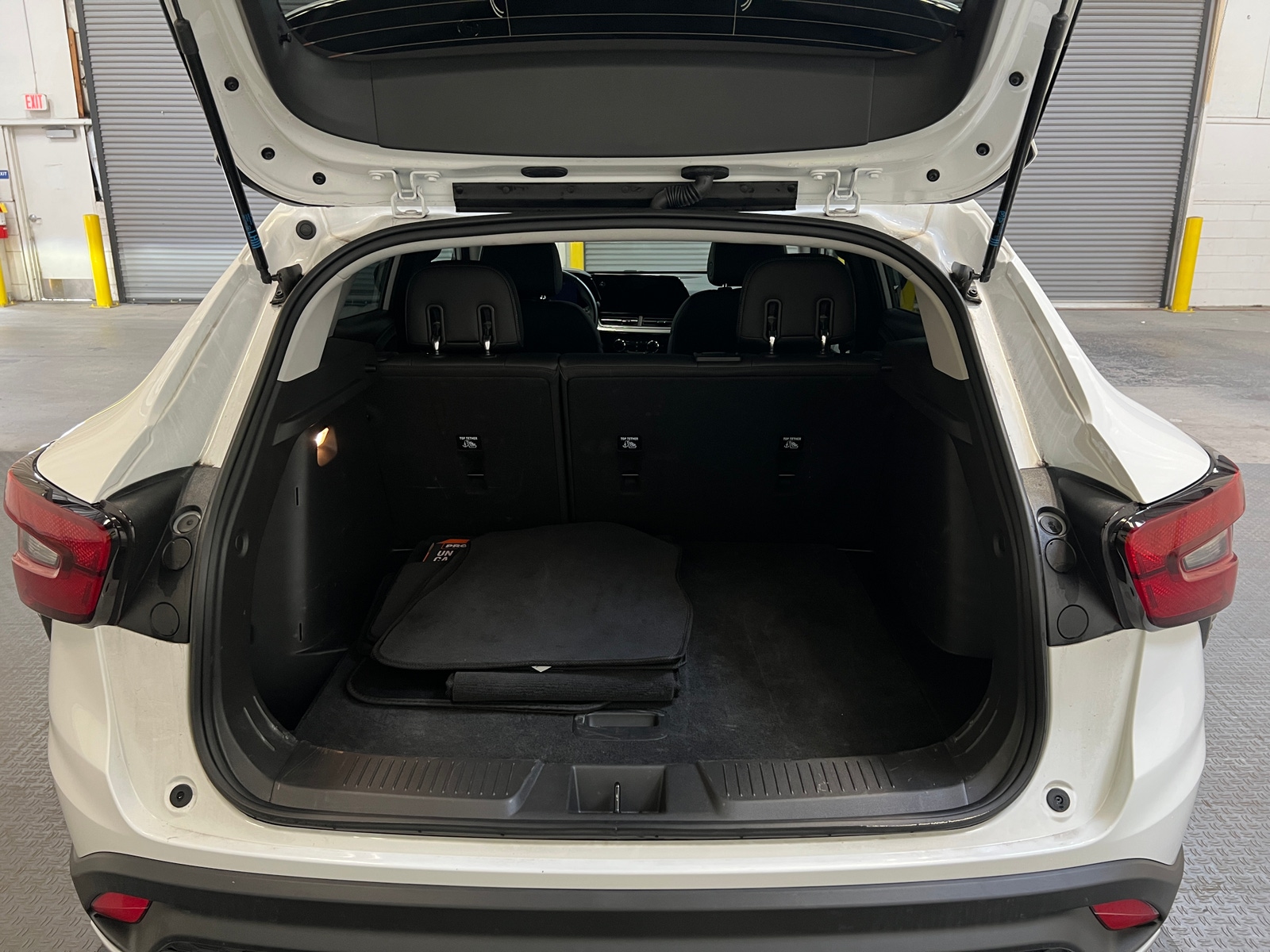 Thumbnail: 2025 Chevrolet Trax - 7